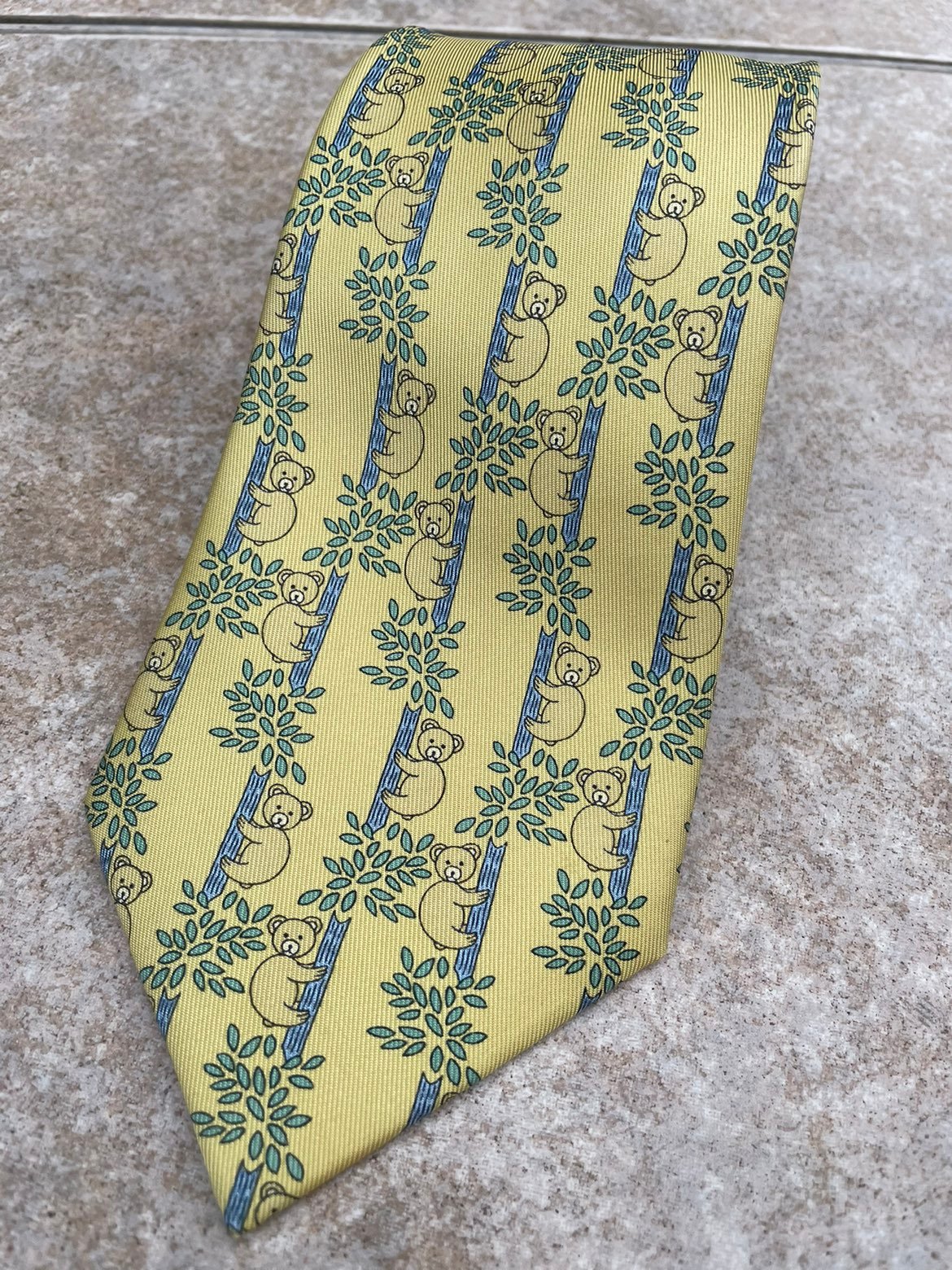 Hermes tie