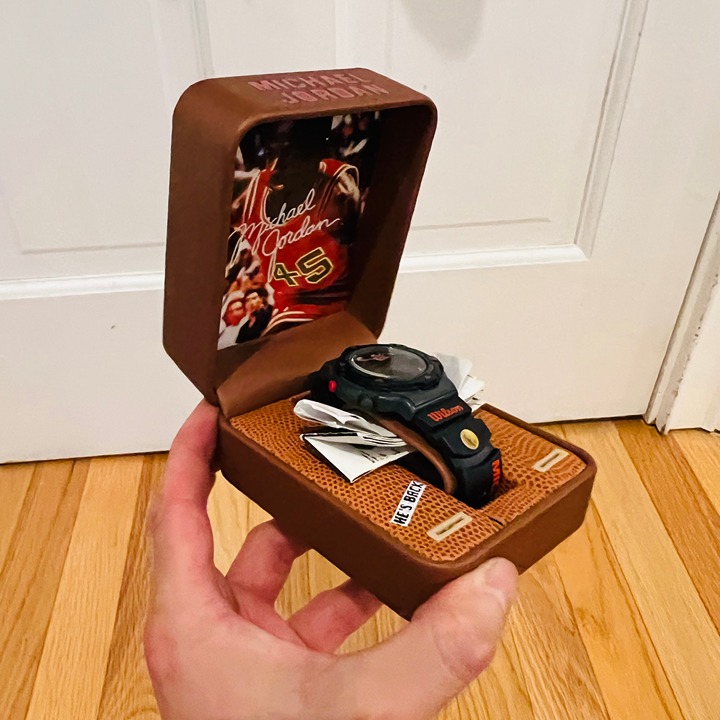 Michael Jordan Rare Wilson Watch 45 He's Back Chicago Bulls