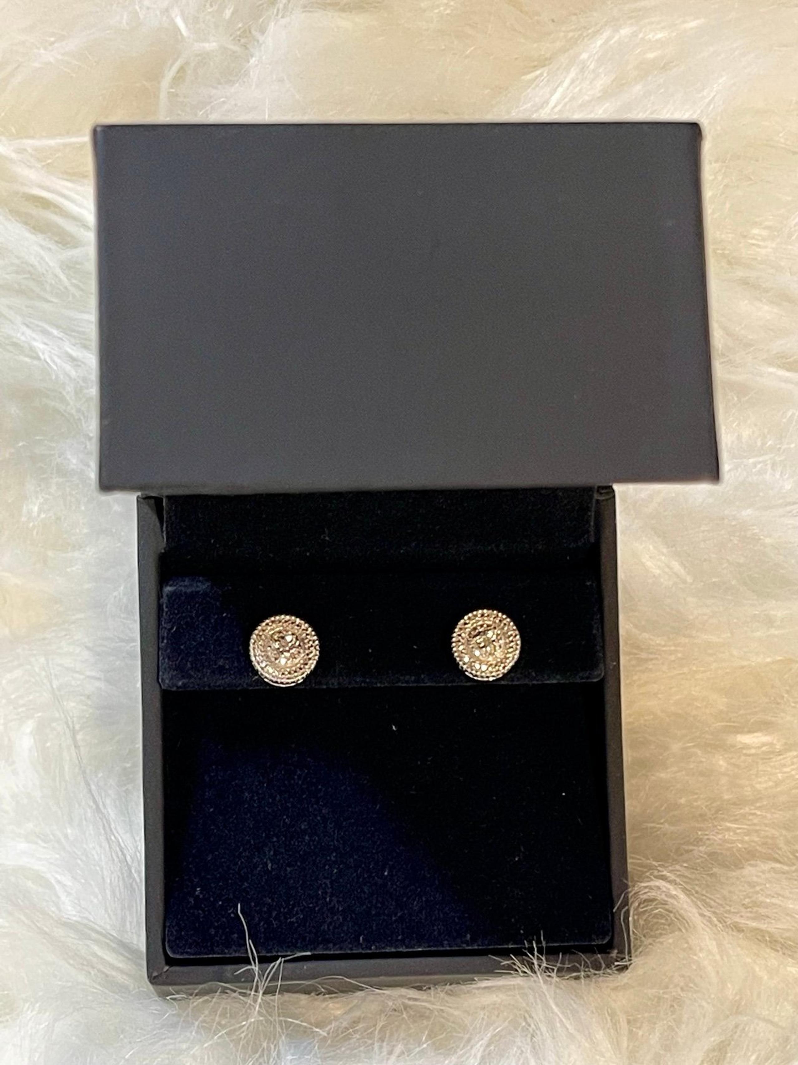 NIB Kay Jewelers Diamond Earrings