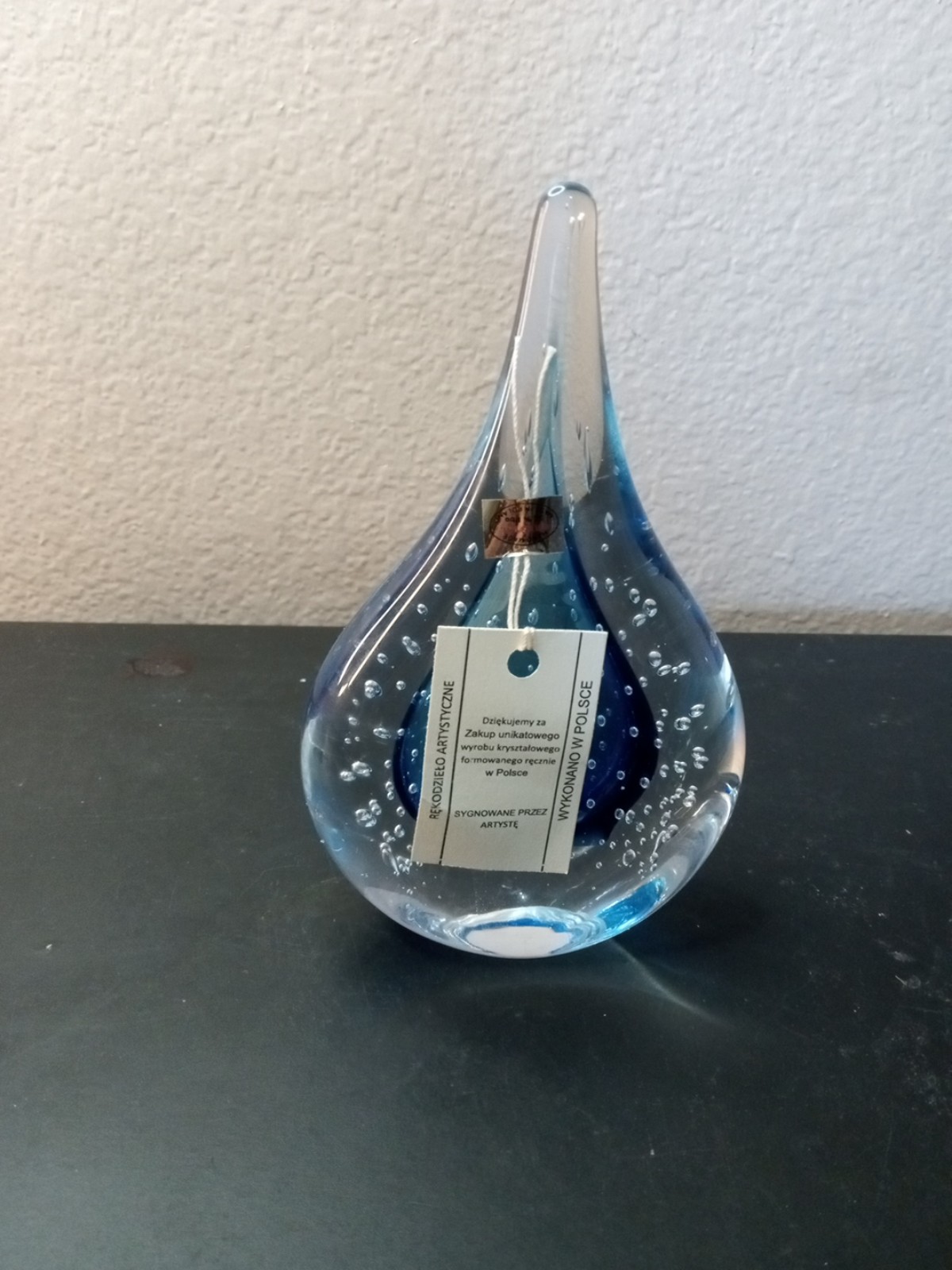 EXQUISITE NWT Signed Marian Pyrcak  6" Tear Drop Shaped Paperweight From Poland