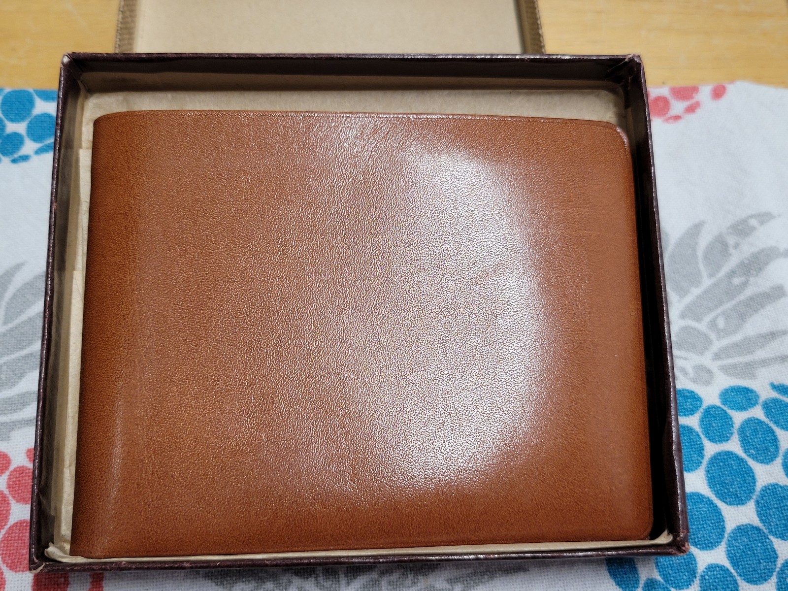 Gorgeous Vintage Saddle Leather Wallet Billfold