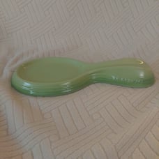 Le Creuset spoon rest