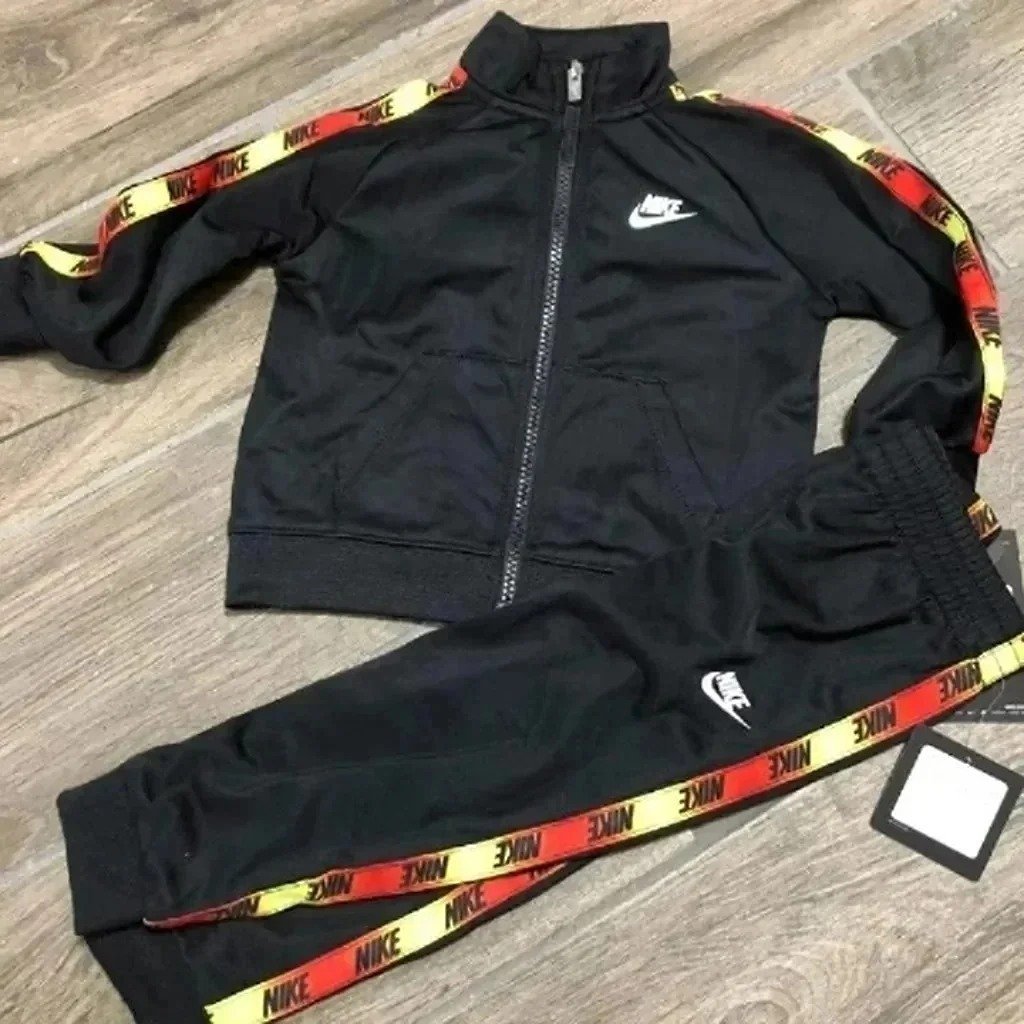 12m Nike track jogger set