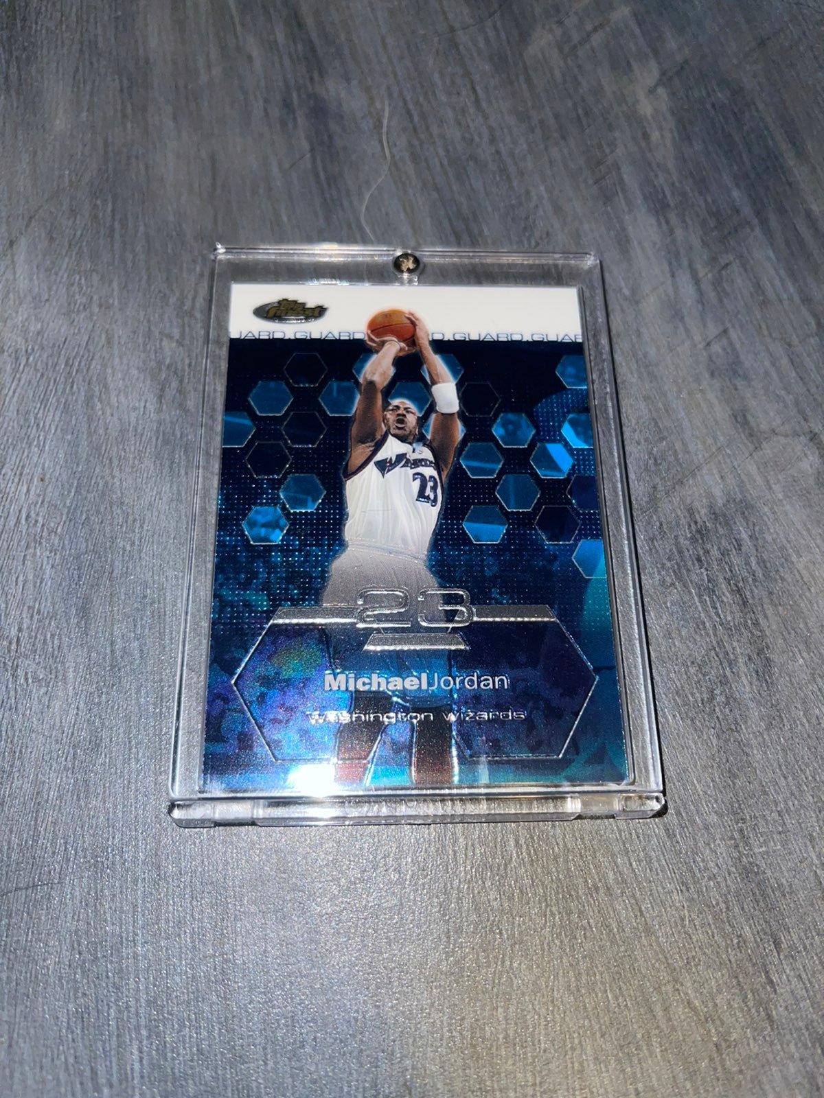 Michael Jordan '03 Topps Finest basketball card