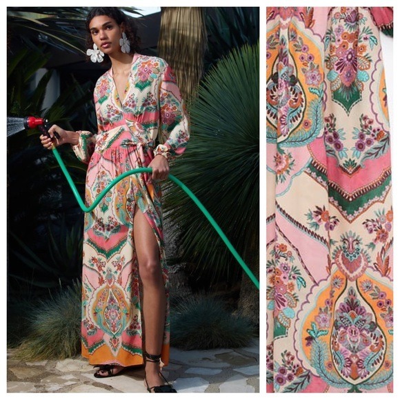NWT. Zara Multicolor Viscose Printed Wrap V-neckline Midi Dress. Size M.