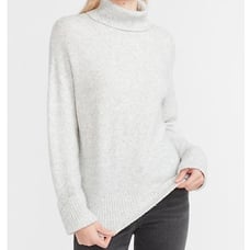 NWT Express Cozy Knit Ribbed Turtleneck Sweater L Silver Heather Gray