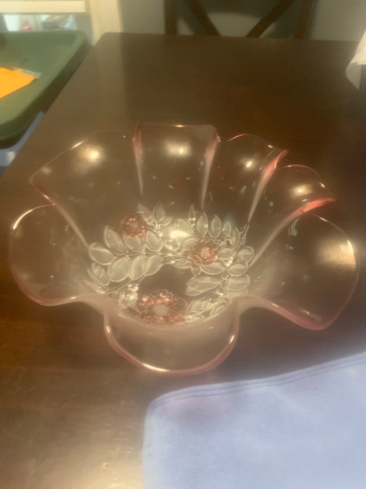 MIKASA VINTAGE ROSELLA PINK ROSES FLUTEED EDGES GLASS BOWL