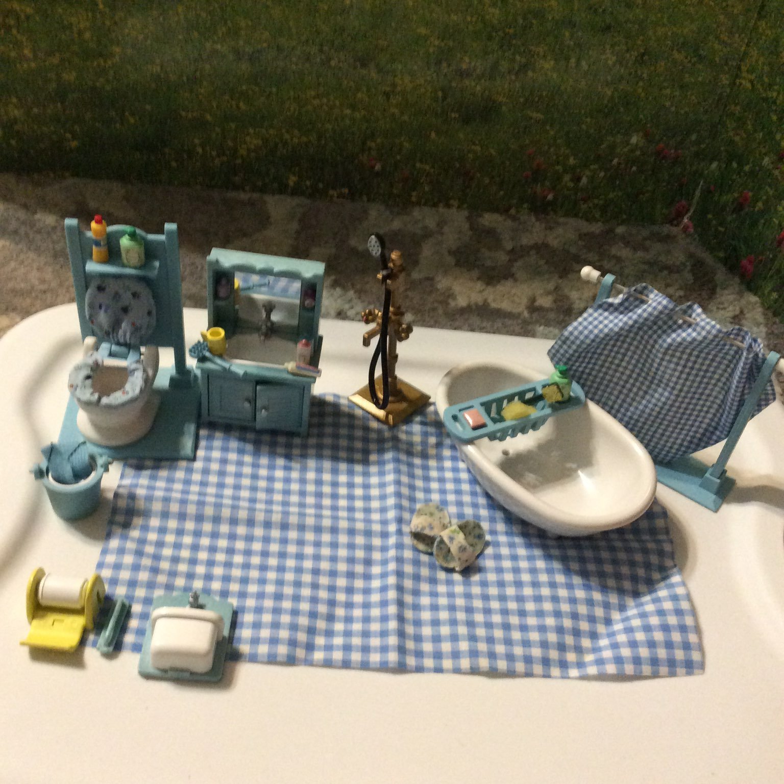 Calico Critters Master Bathroom