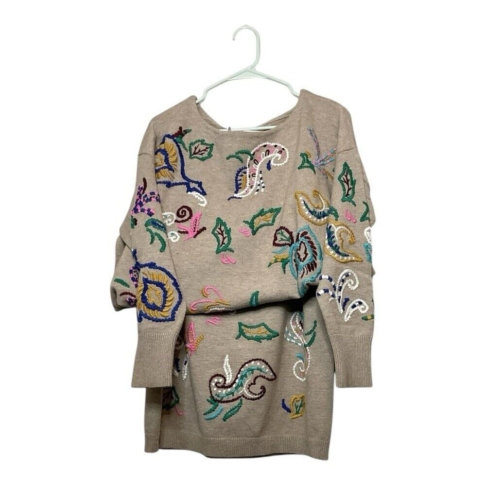 Women's NWOT Anthropologie embroidered sweater and skirt set, size large