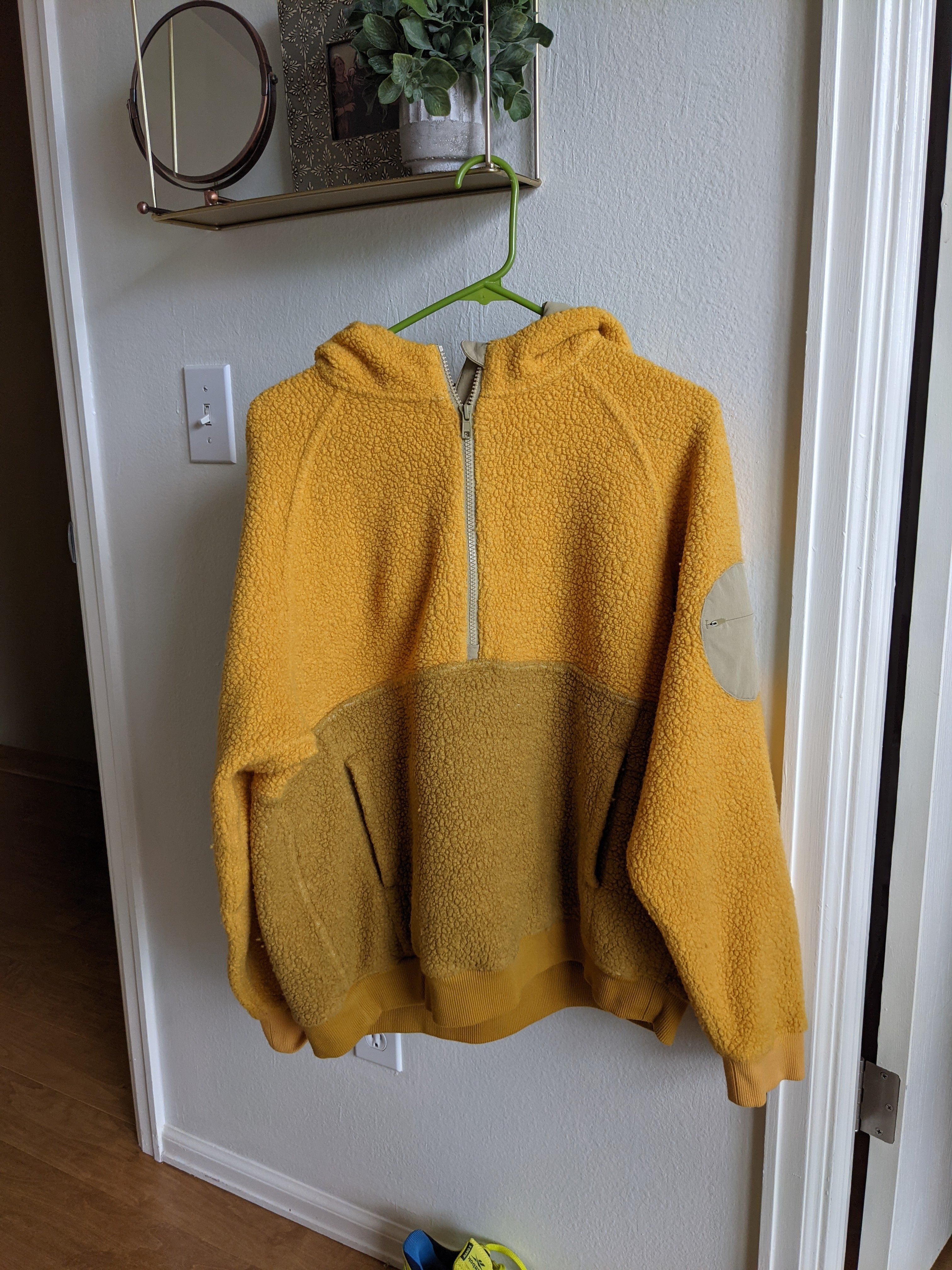 Outdoor Voices Mega Fleece