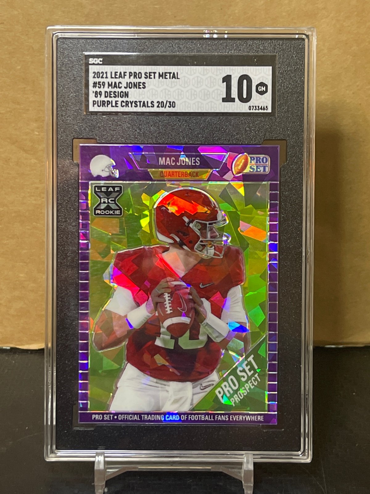 2021 Leaf Mac Jones /30 SGC 10