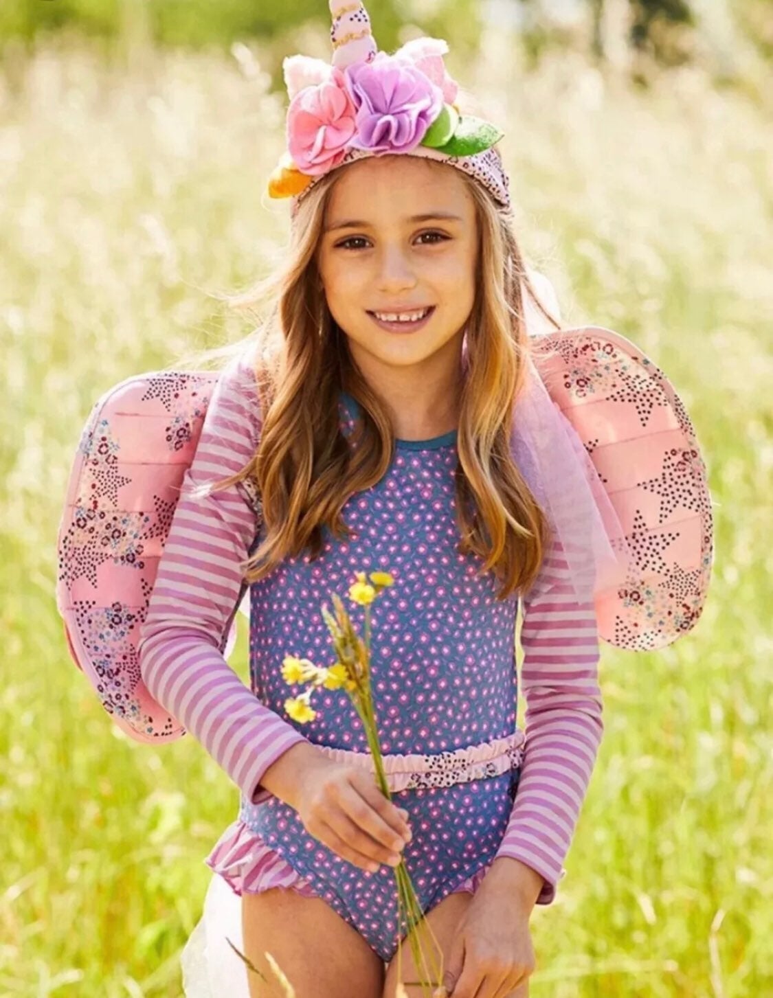 Size Medium NWT Magic You Costume