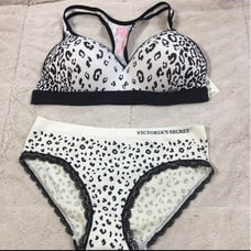 Pink Victoria’s Secret VS sport push up bra & panty set lot bundle M leopard gym