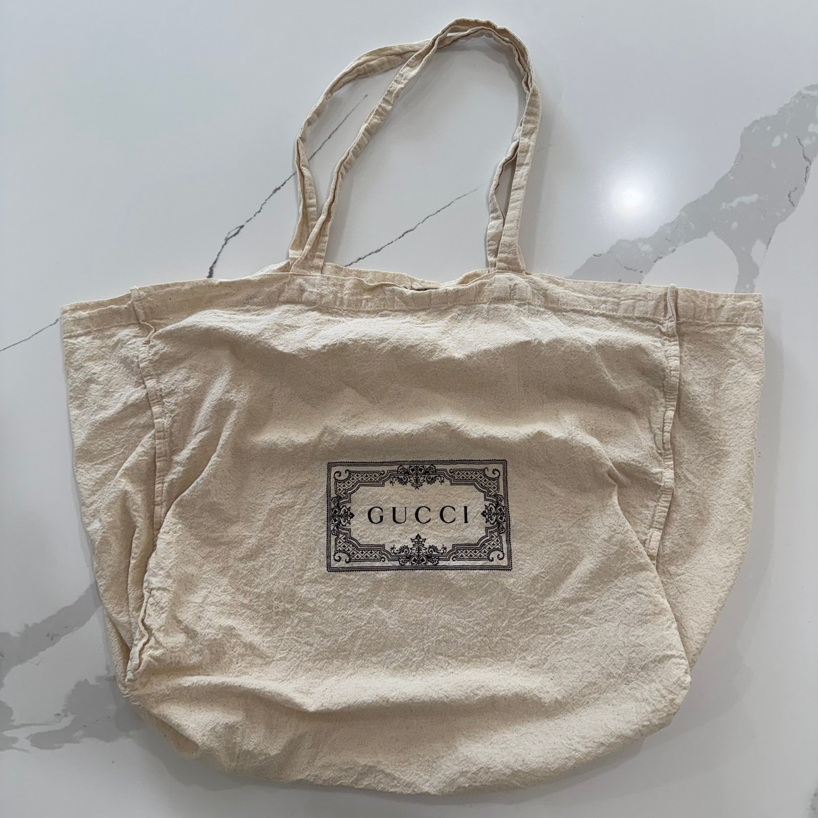 Gucci tote
