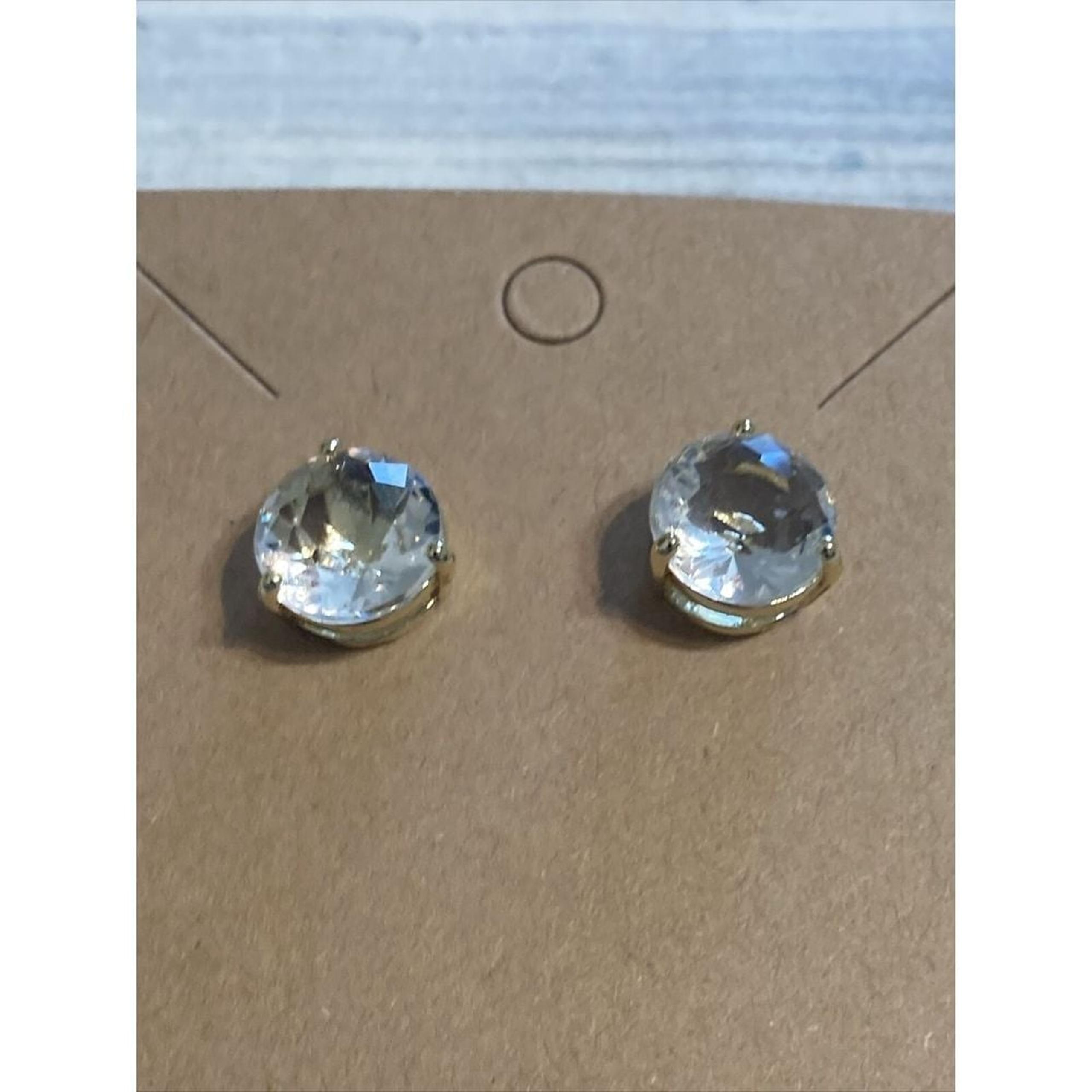 Clear Solitaire Fashion Acrylic Gold Tone EARRINGS Posts Studs NWOT