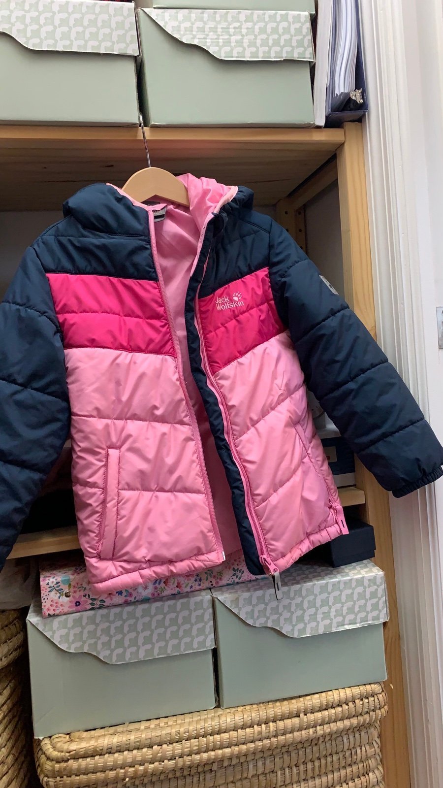 Jack Wolfskin girls snow jacket size 6