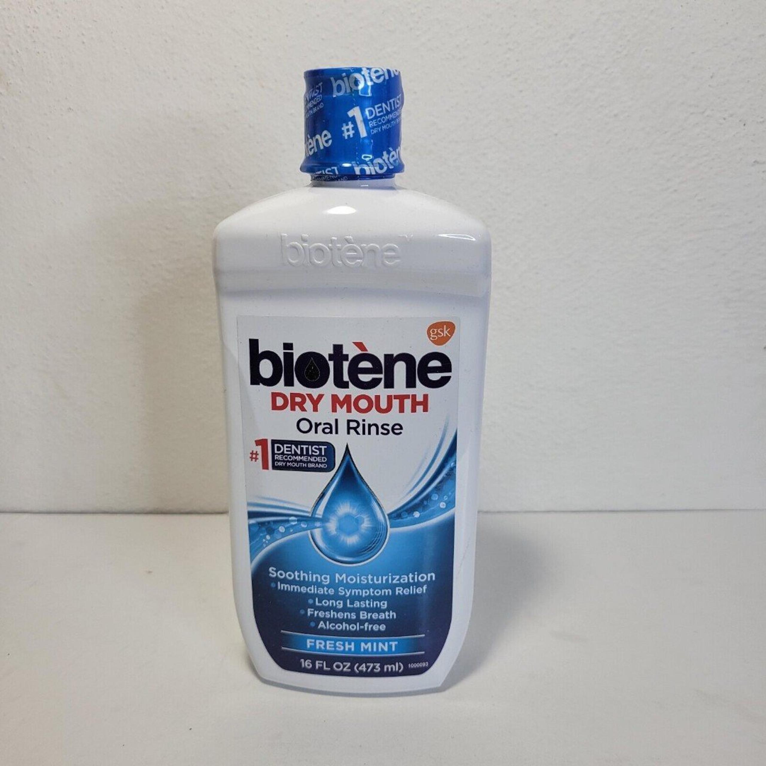 Biotene Oral Rinse 16 oz Moisturizing Mouthwash for Dry Mouth Relief, Fresh Mint