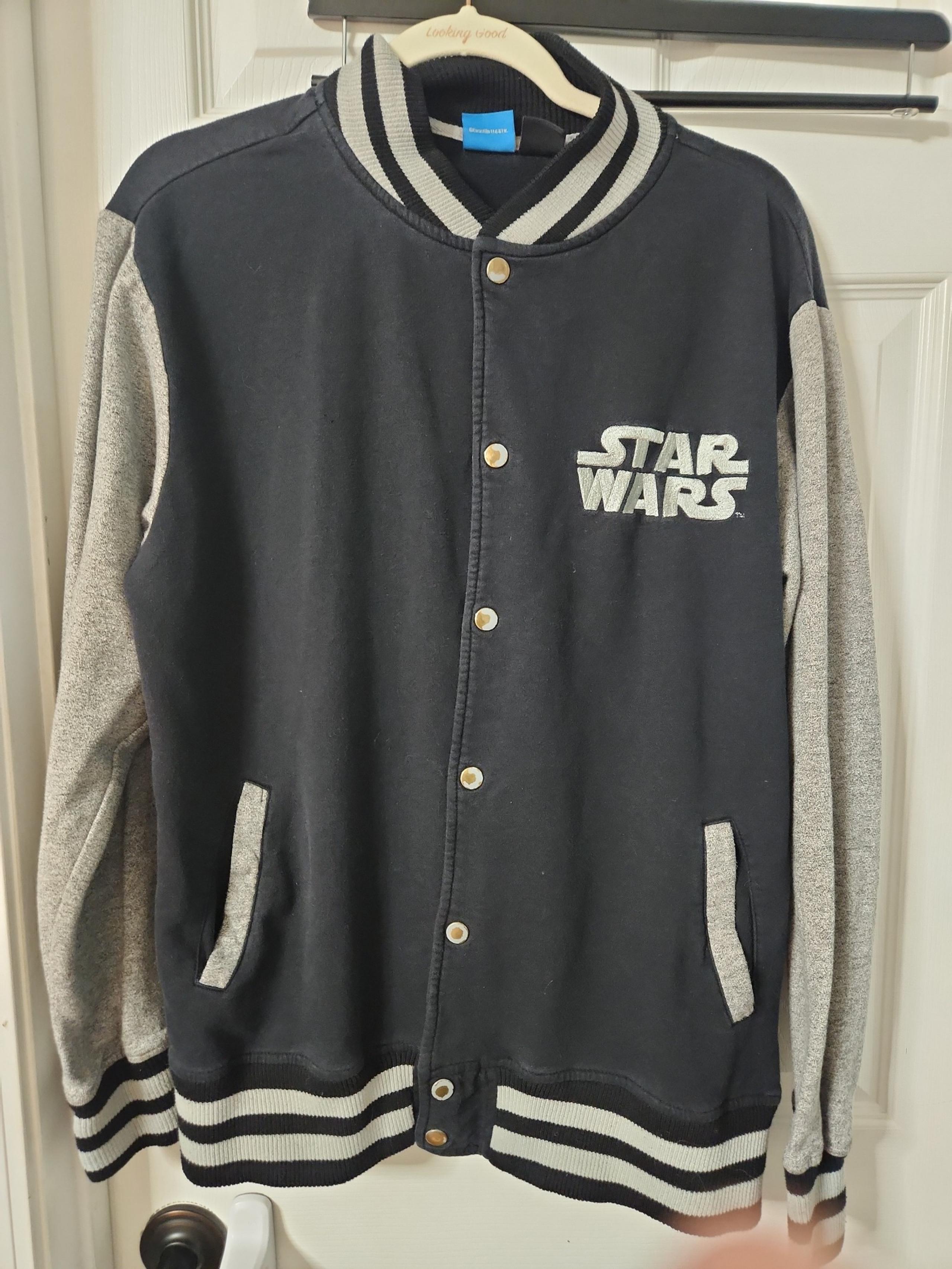 Stars Wars jacket, mens size medium, looks more like a small