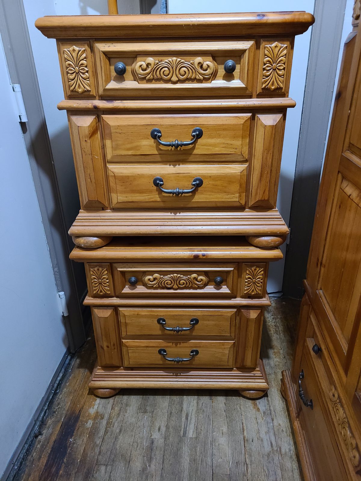 6 piece bedroom set (Drawer)
