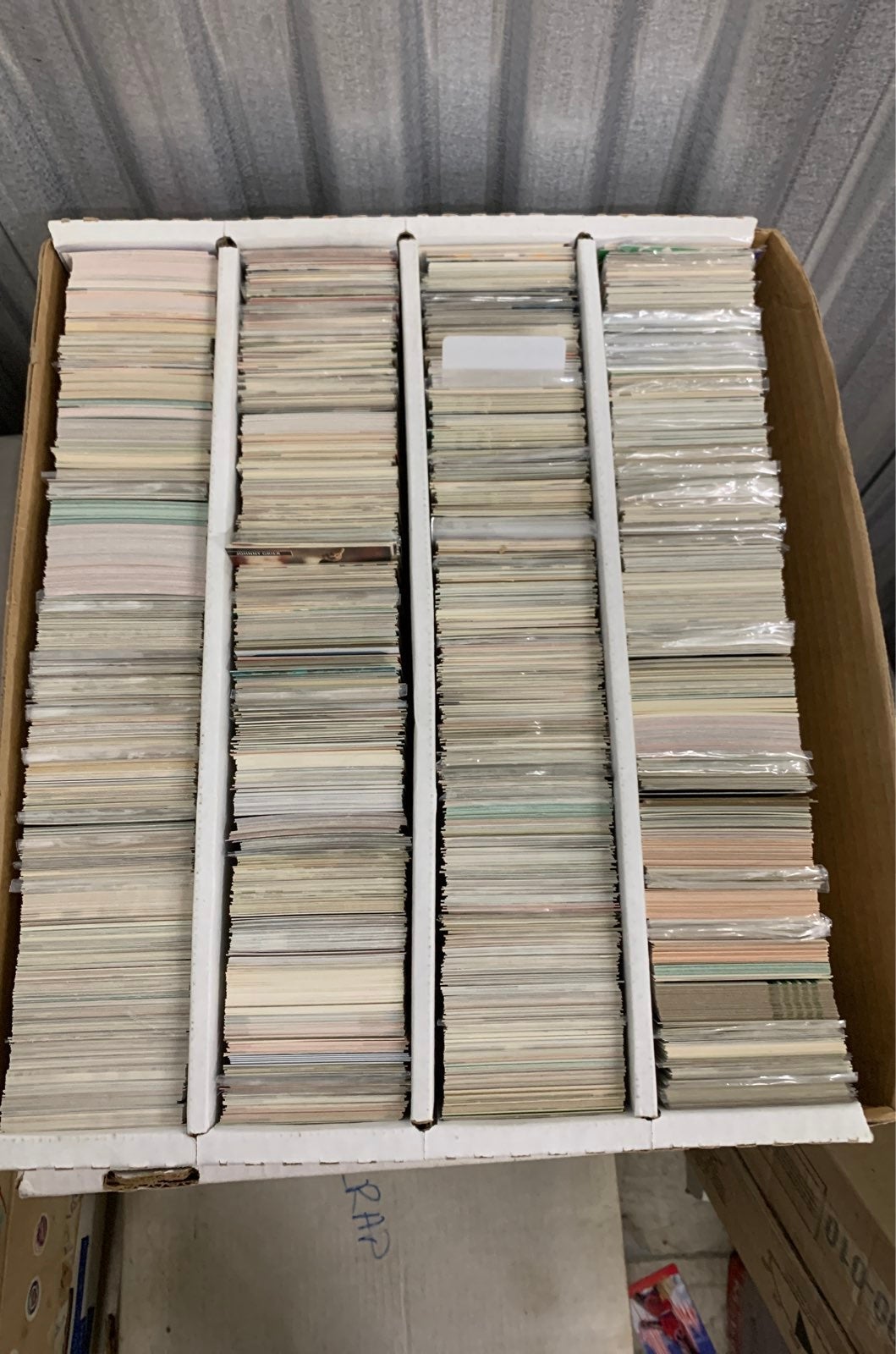 3000 nfl football trading cards lot