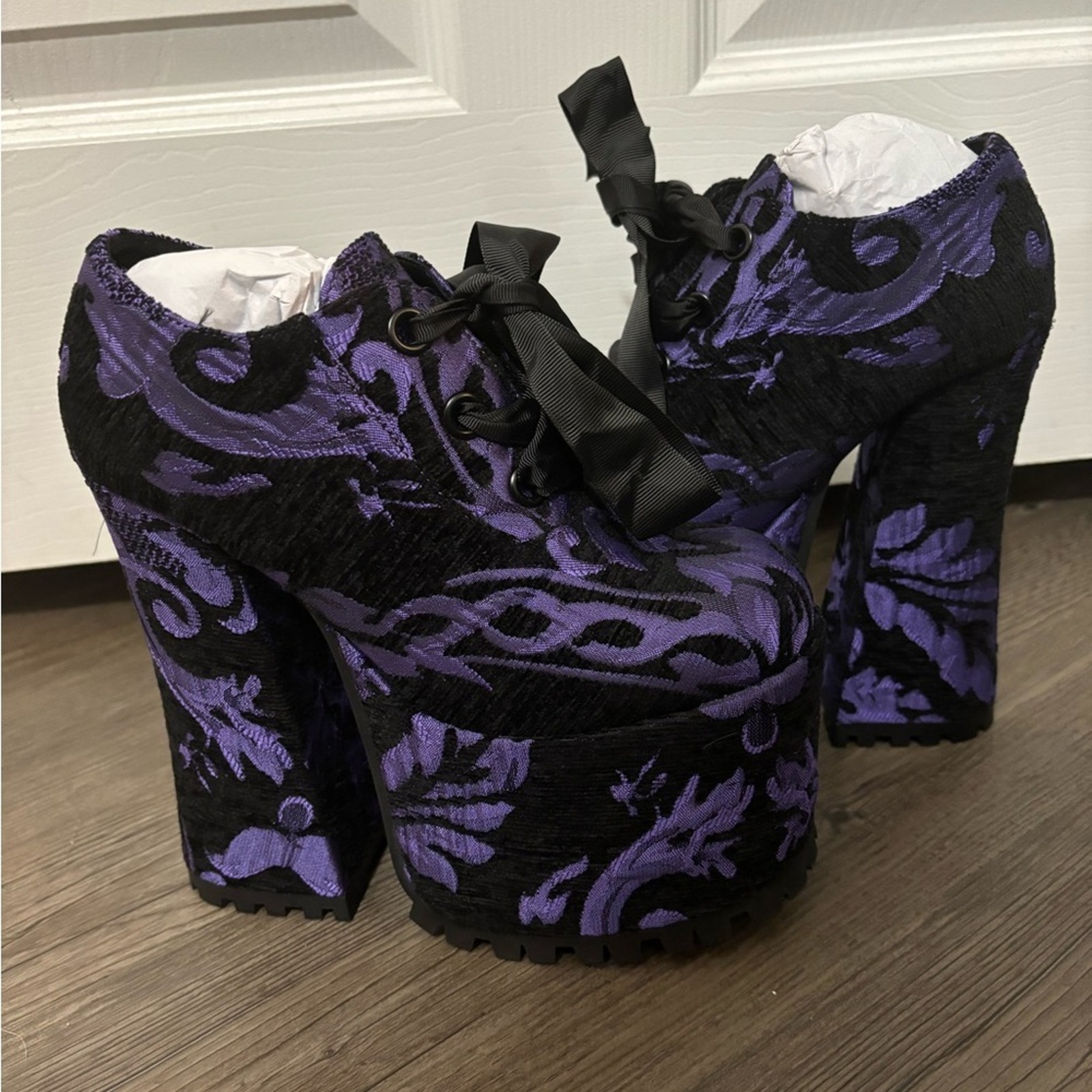 NWOB Dolls Kill / Widow Sultry Sins Oxford Platforms Size 7