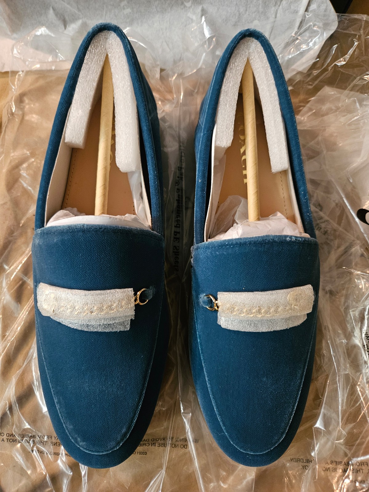 Coach shoes sz 8, 9 or 9.5