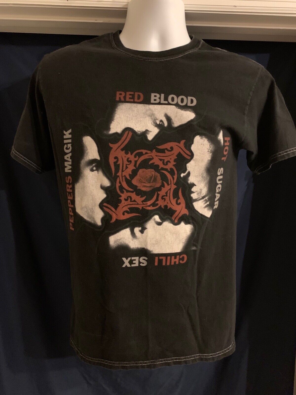 RHCP VTG T Shirt Small Red Hot Chili Peppers Blood Sugar Sex Magic