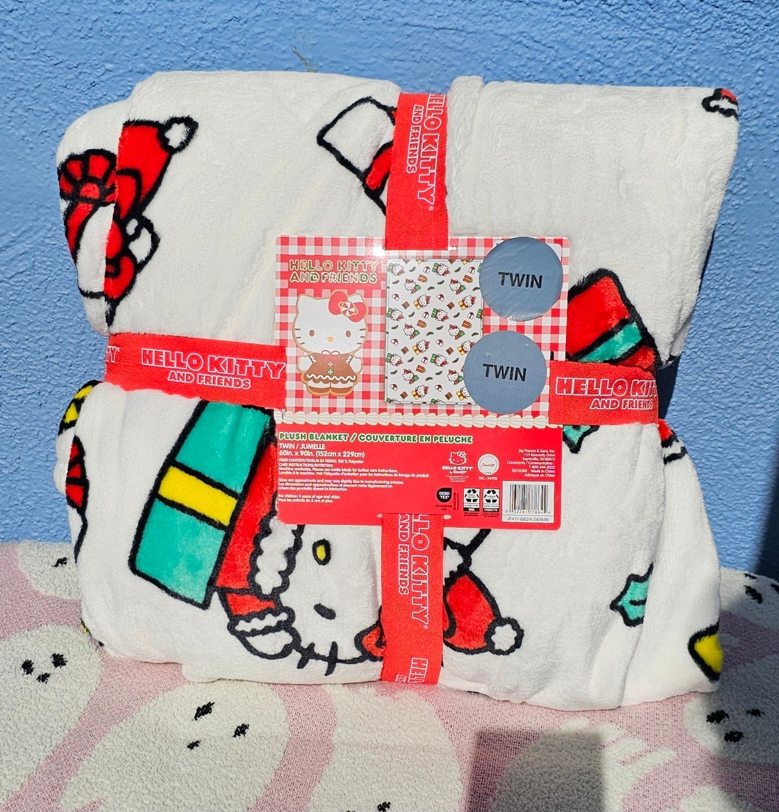 Hello kitty Christmas blanket