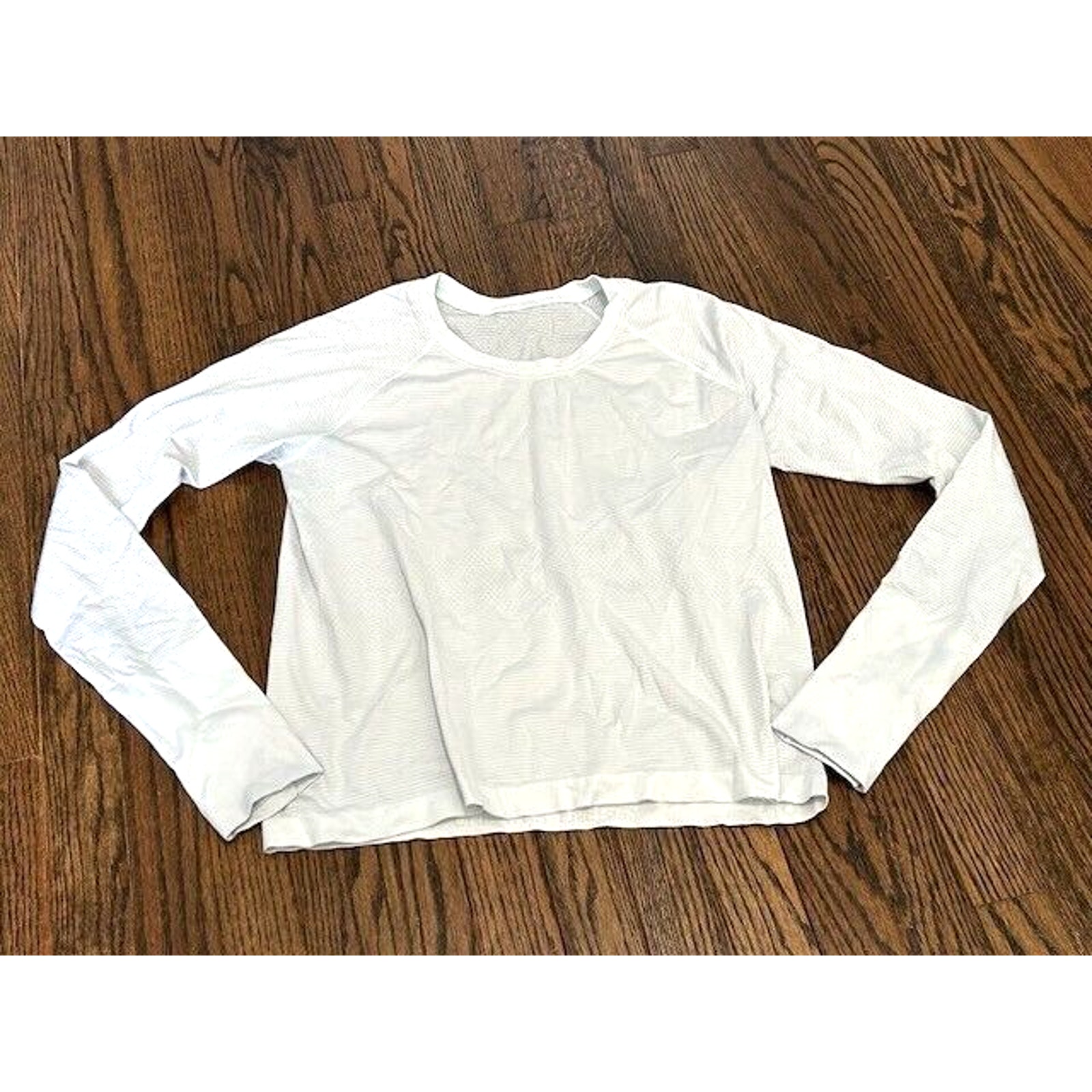 Lululemon T-Shirt Performance Long Sleeve Crewneck Tee Mesh White Womens 10