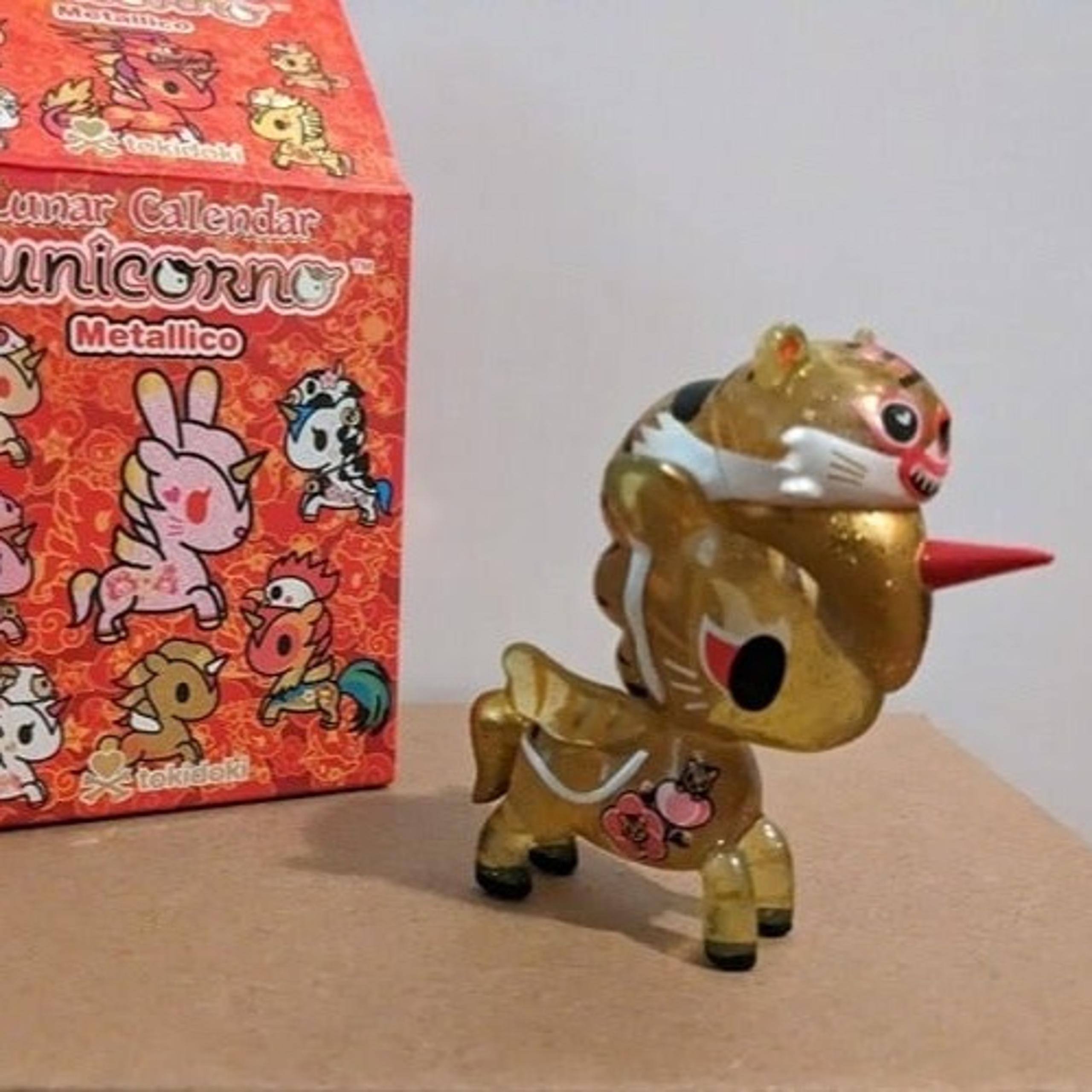 FREE SHIP Unicorno Year of the Tiger Metallico Tokidoki Figure Lunar Calendar
