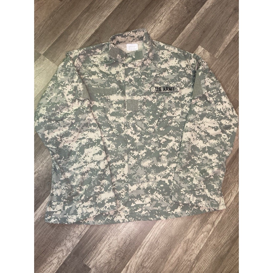 US Army ACU Jacket XL/Reg Digital Camo Combat Coat Military Removable Patch EUC