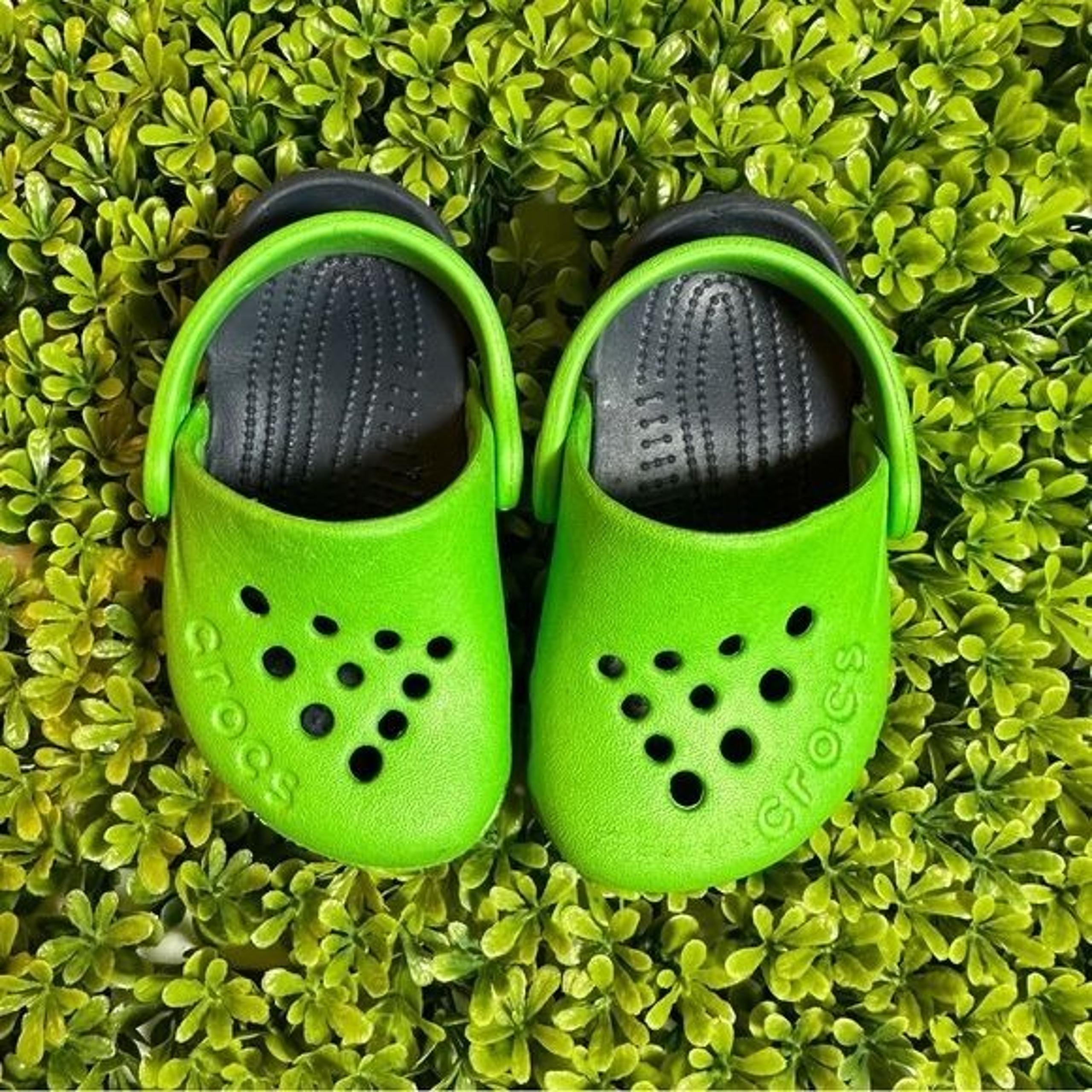 Green and Blue Baby Child Size C4 - Crocs