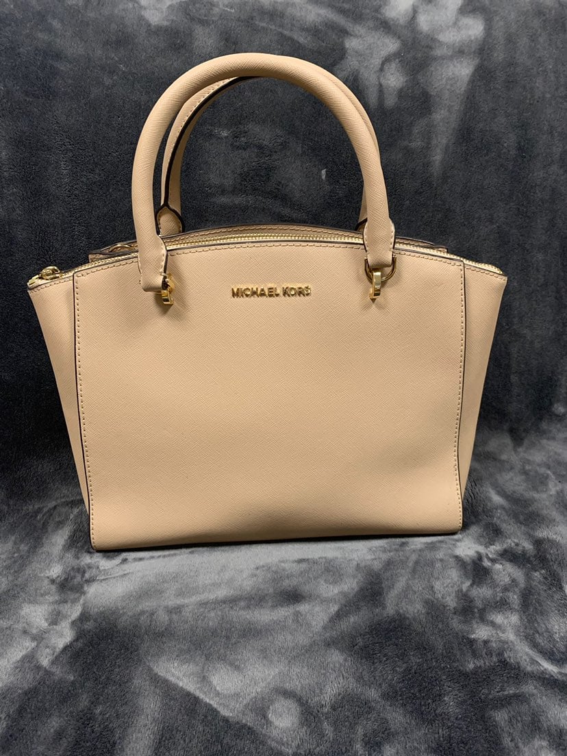 michael kors tote tan