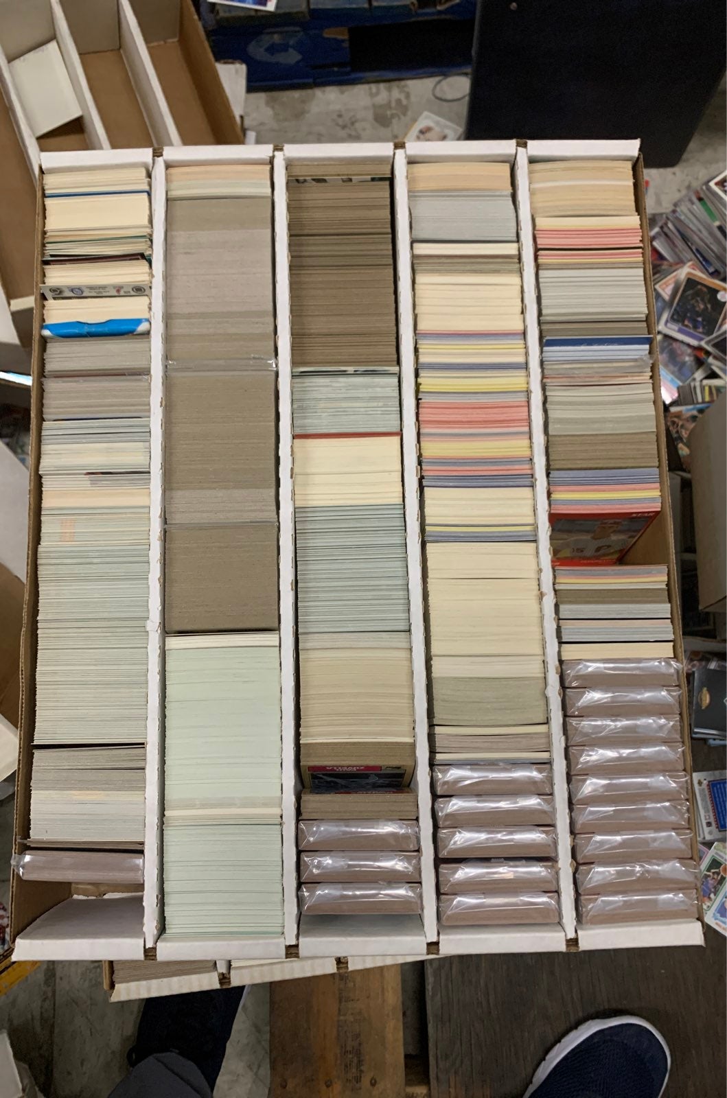 5000 sports cards lot card collection