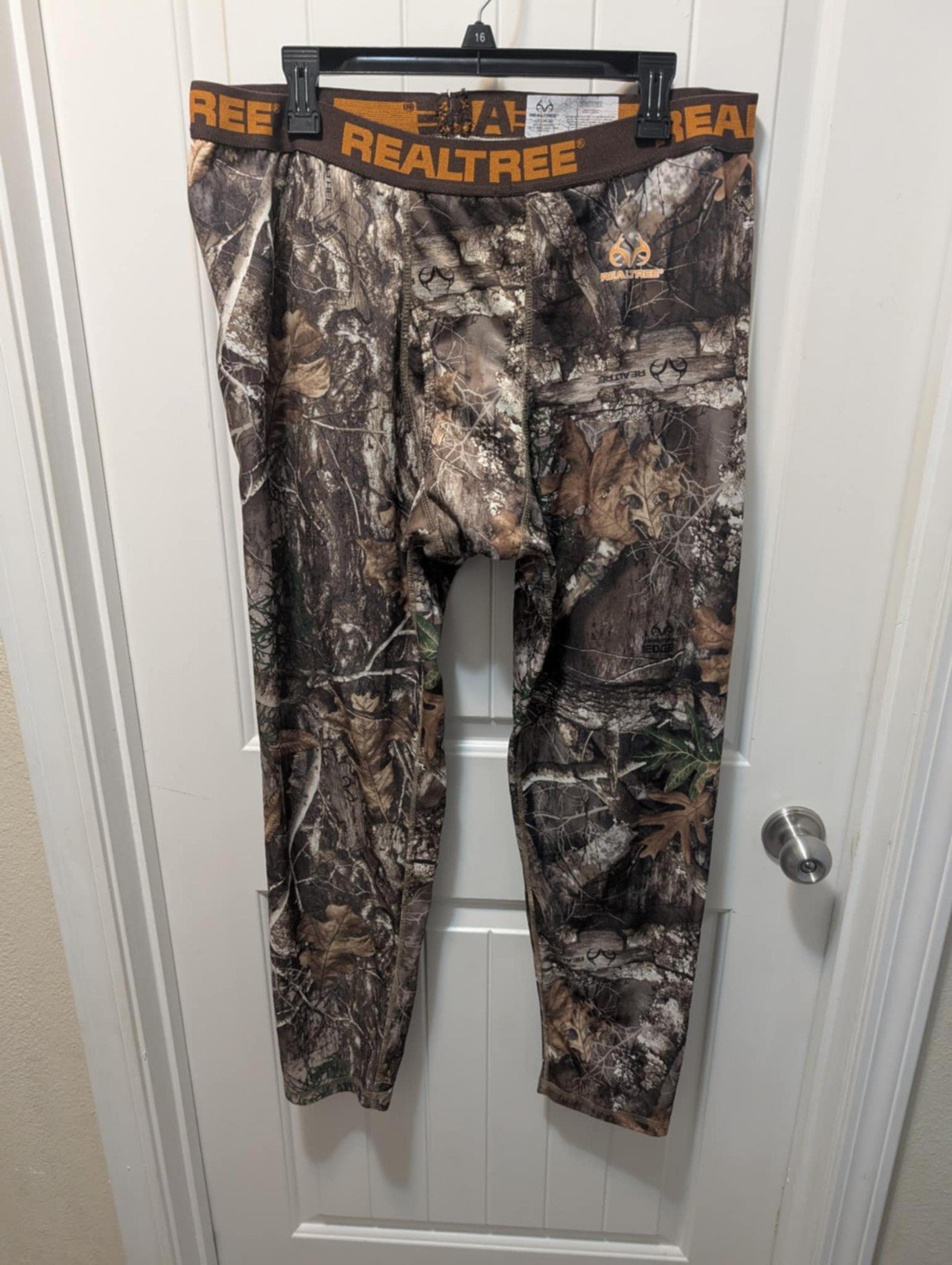 Realtree Scent Reduction Camo Mens Baselayer Pants Men’s Size L (36-38)