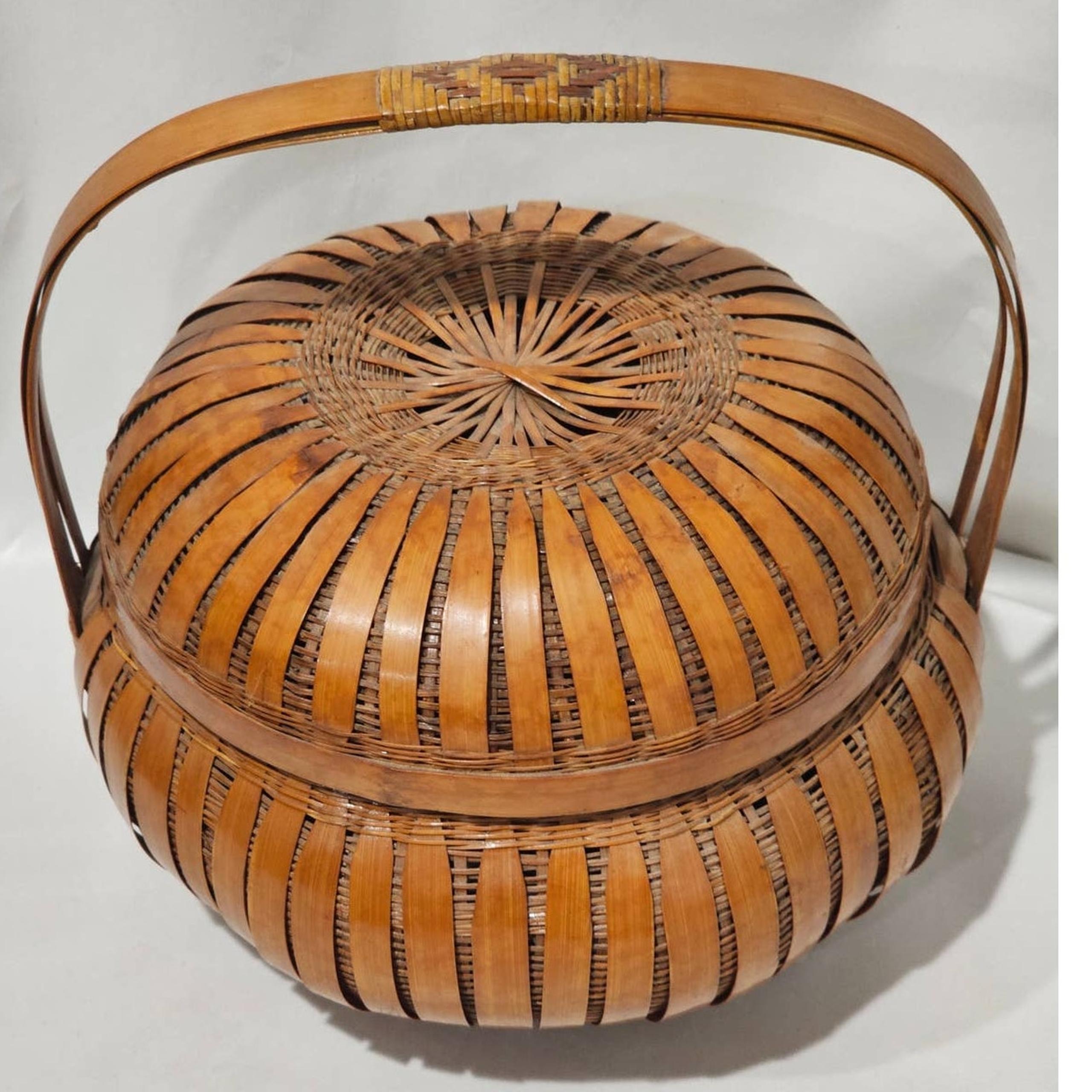 Small Basket with Lid  handle basket rattan wood bohemian style boho