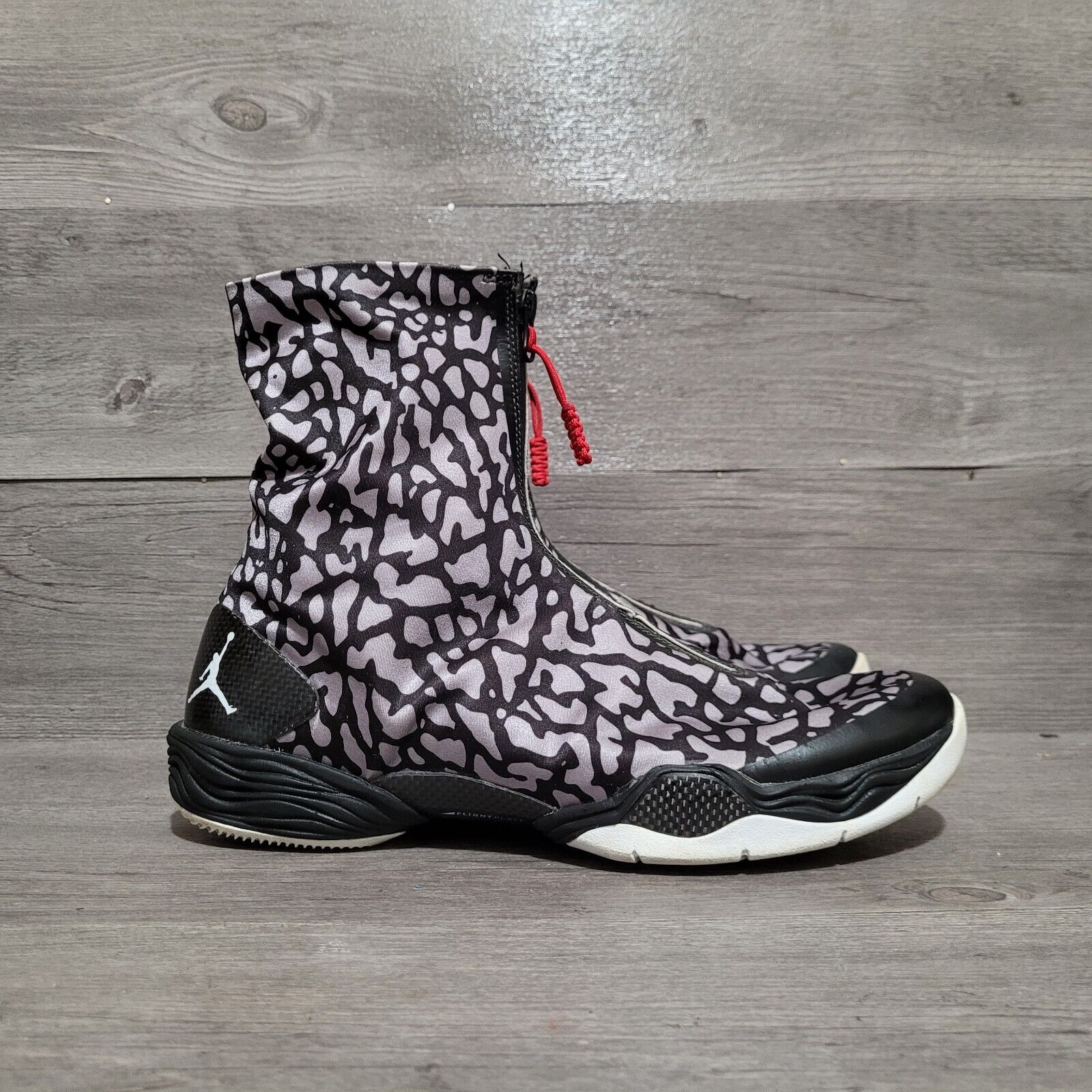 Air Jordan 28 XX8 Elephant Print Size 10.5 Cement Grey 555109-00 4