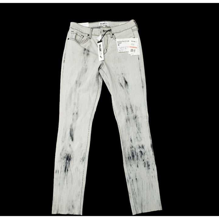 William Rast Washed Skinny Mid Rise Jeans. Size 26. New With Tags 79