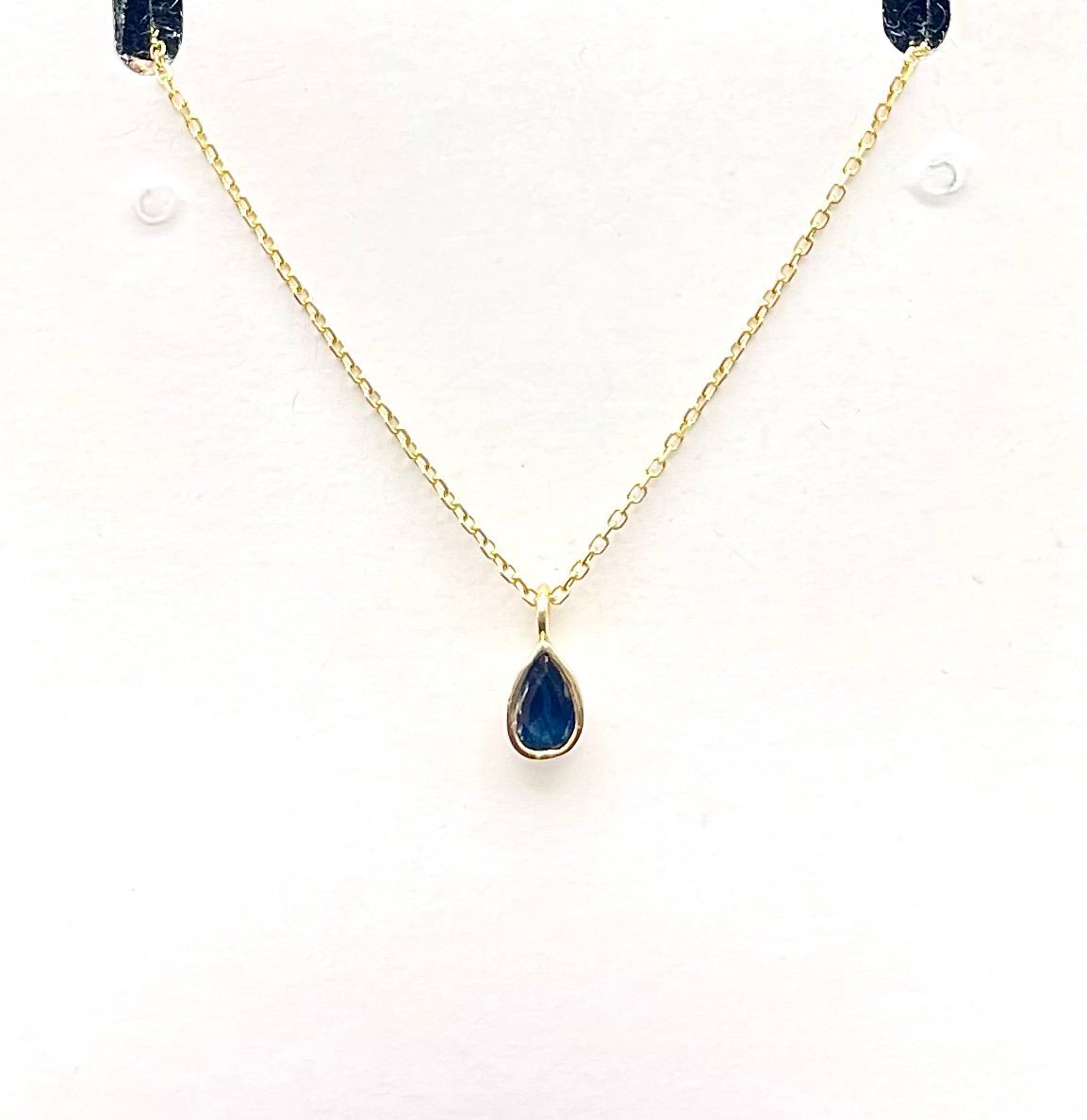 14K Gold Sapphire Necklace