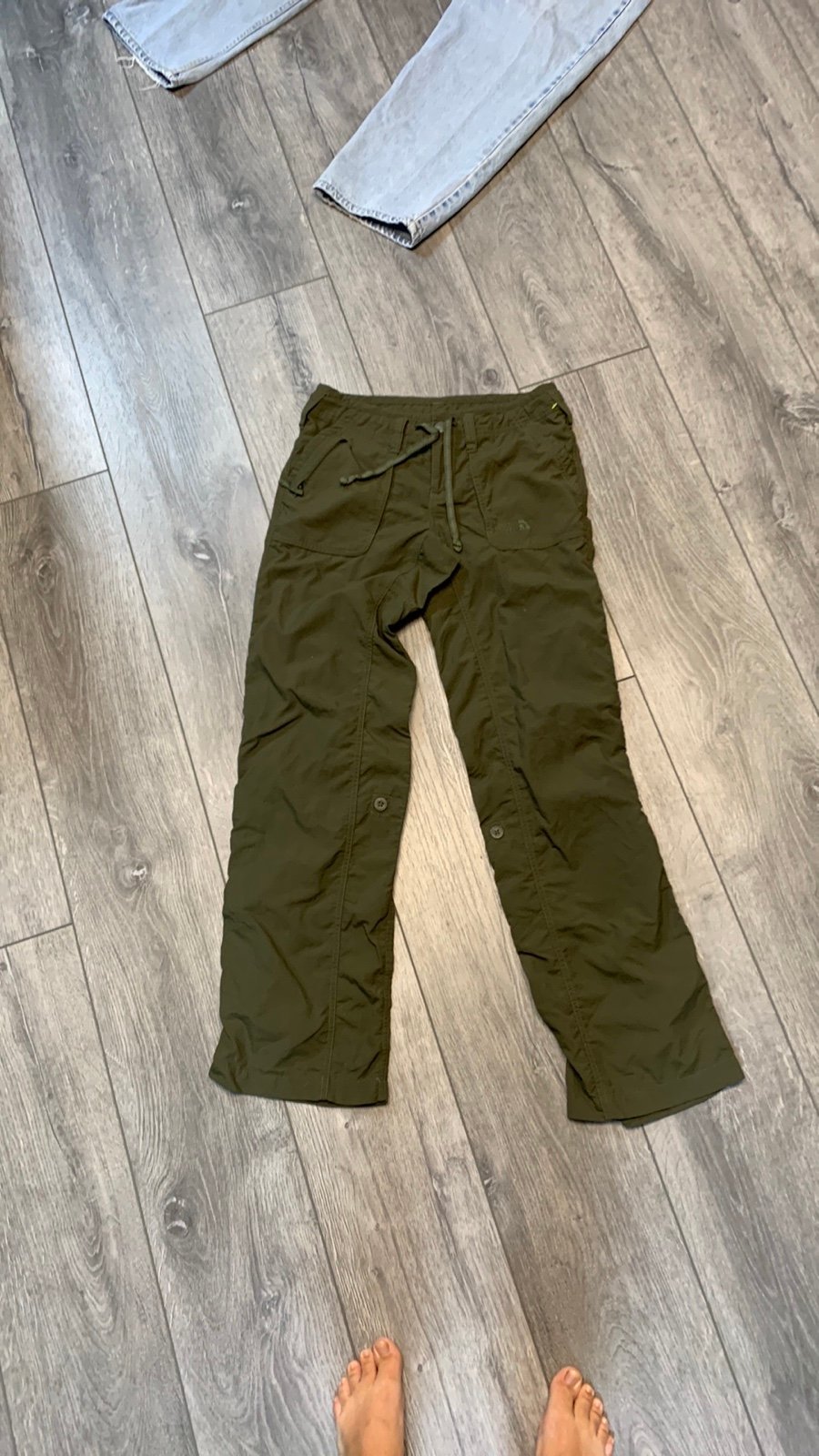 The North Face Army Green Lightweight Pants Size 2