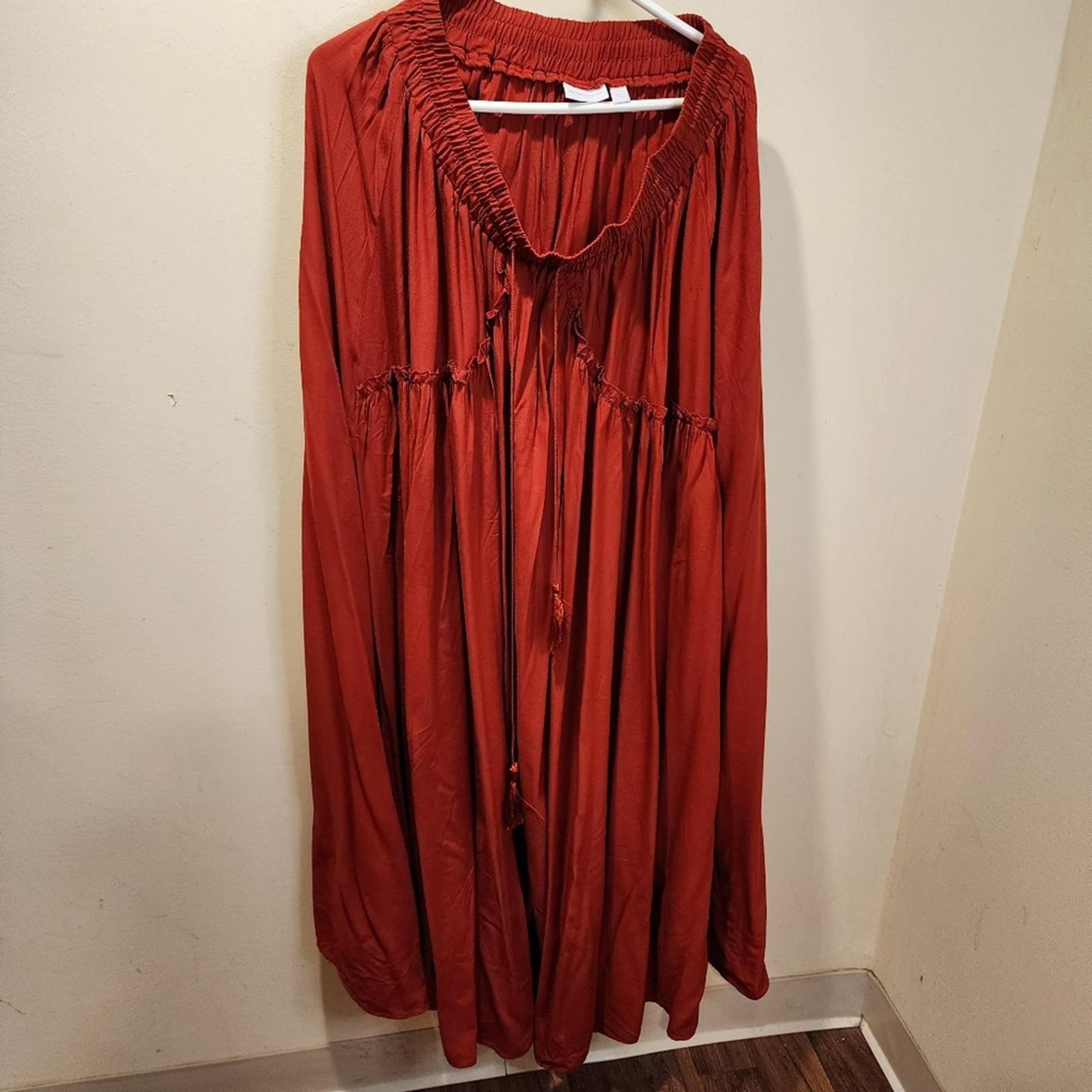 New York & Company Burgundy elastic waist long Boho maxi skirt size L