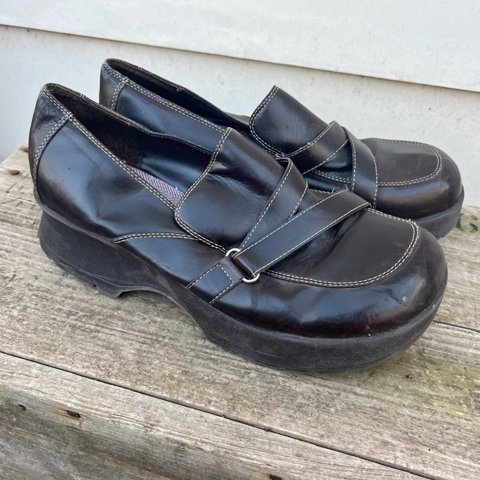 vintage platform clogs