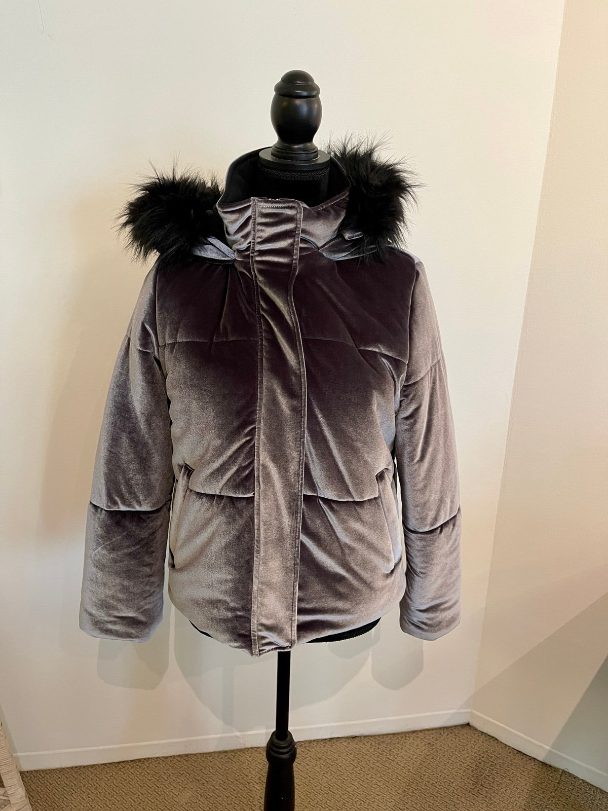 Express Dark Grey Velour Padded Puffer Jacket with Fur Hood Size Medium NWT!