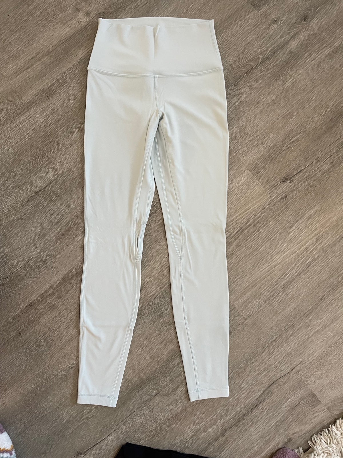 NOWT - Lululemon align leggings