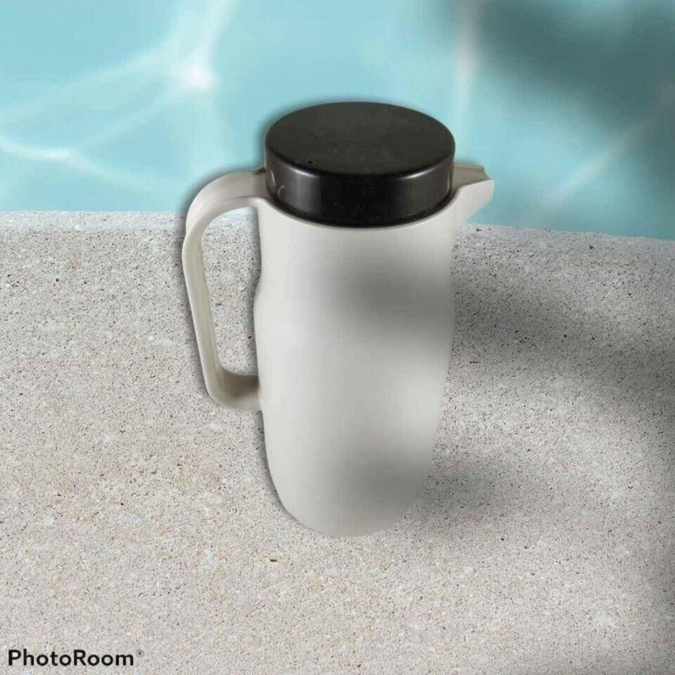 Travel Liquid Pitcher Corning Design Thermos Beige Brown Handle Insulated 11"X5"