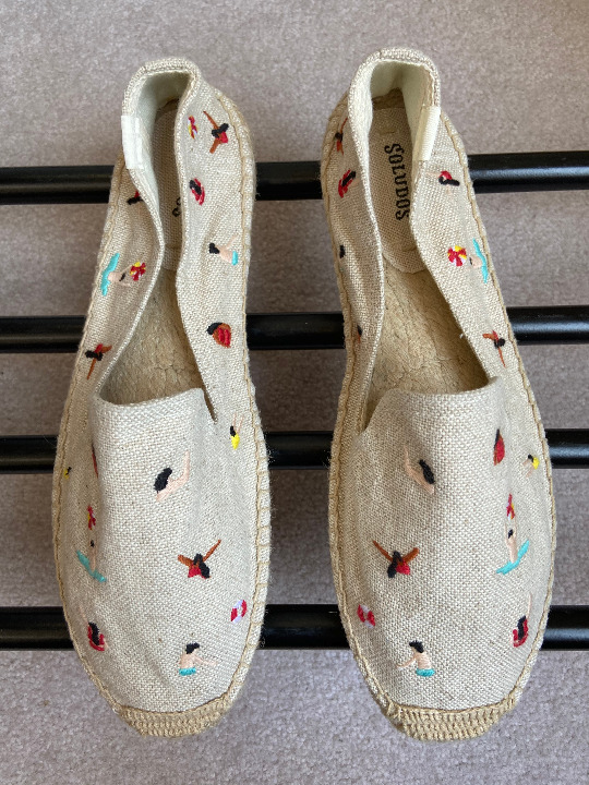 SOLUDOS Women Swimmers Espadrilles NEW