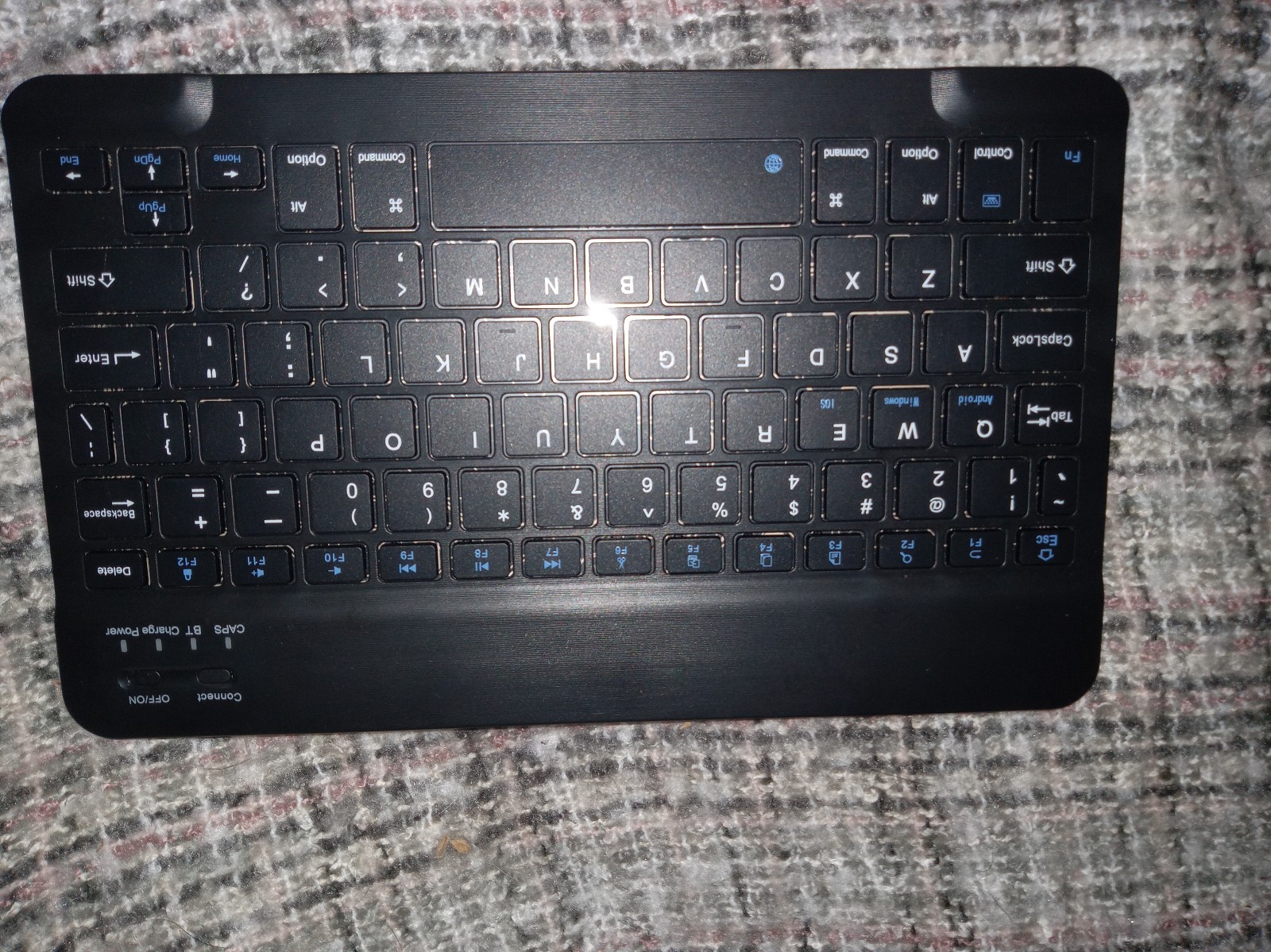 Bluetooth keyboards 20 for one 35 for both