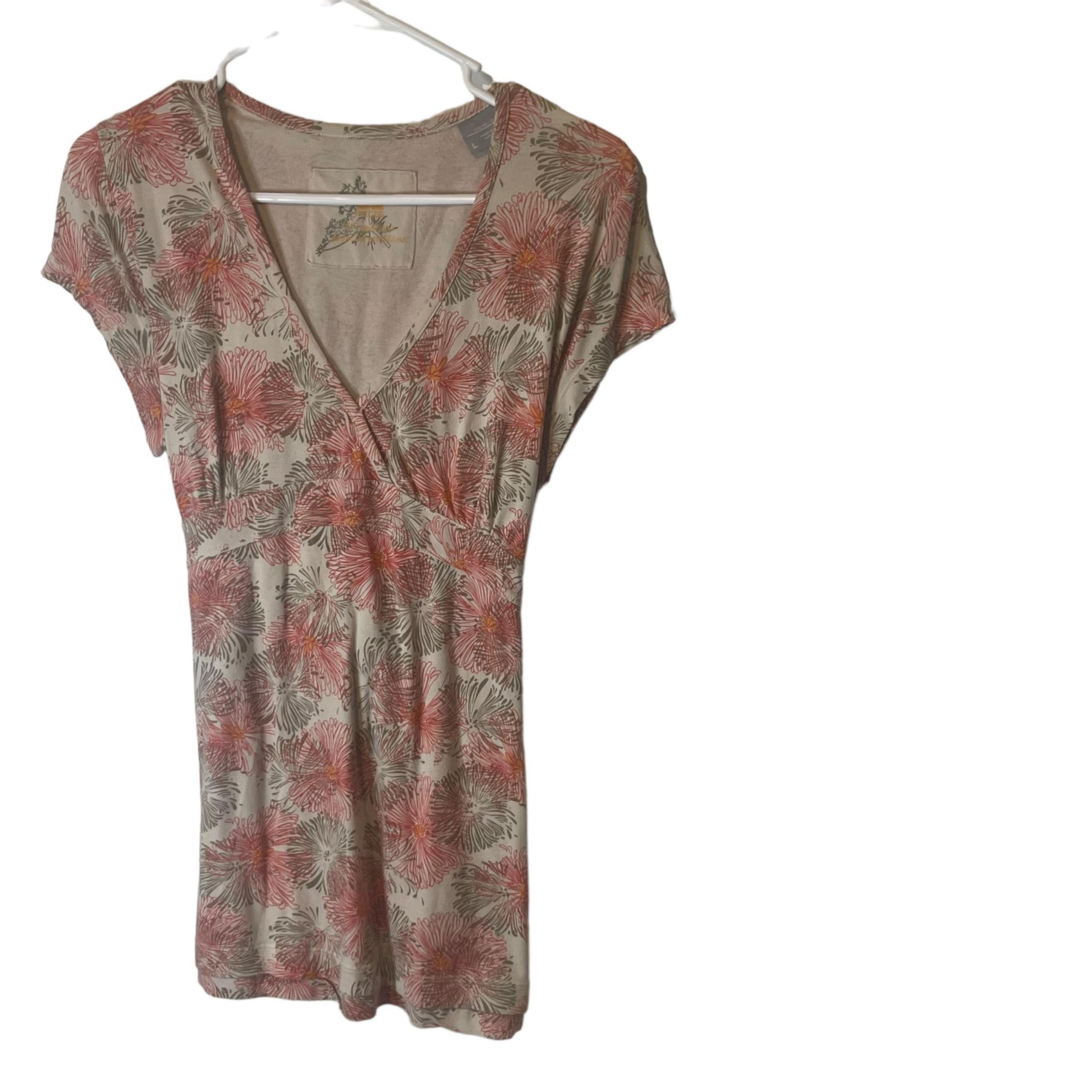 Nike ACG Women's Size Large Floral Pink Blouse