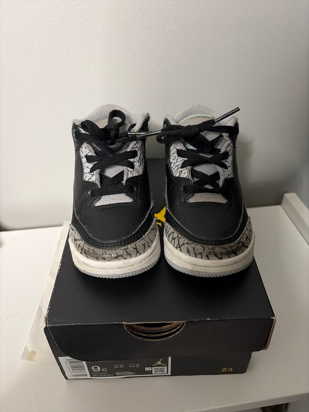 Retro 3 toddlers