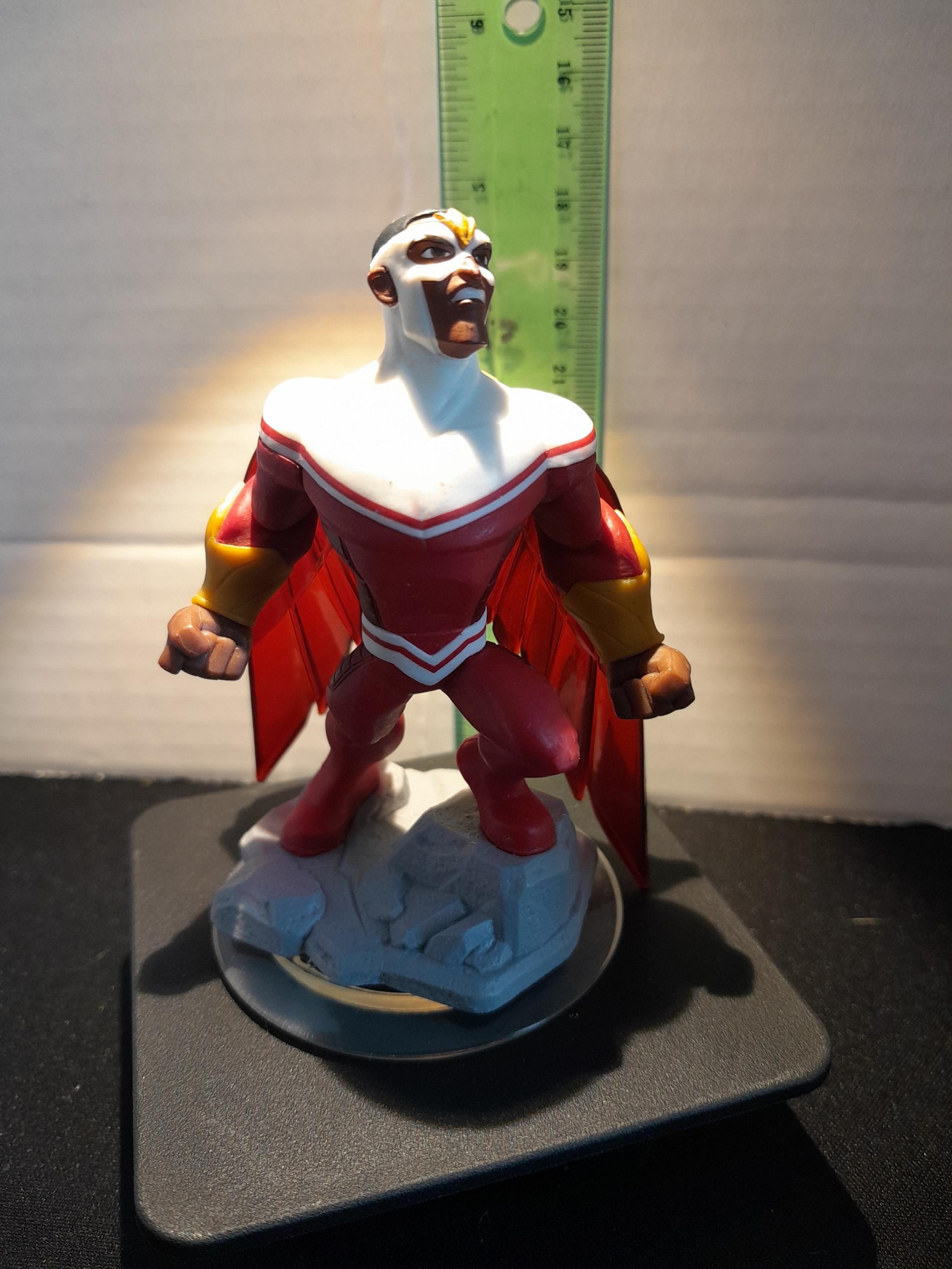 Disney Infinity 2.0 Falcon from the Marvel Super Heroes series